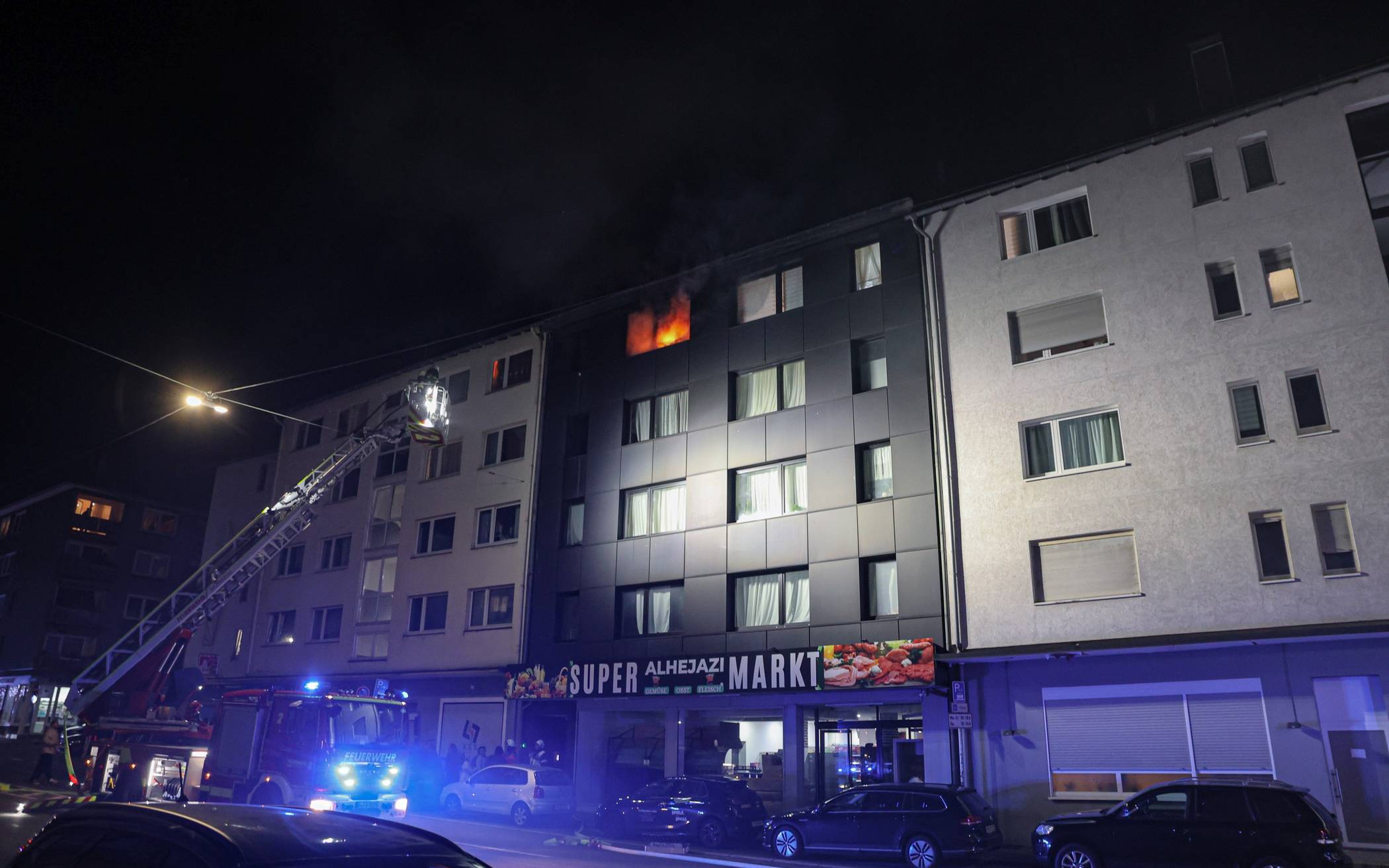 Brand in Wohngebäude

