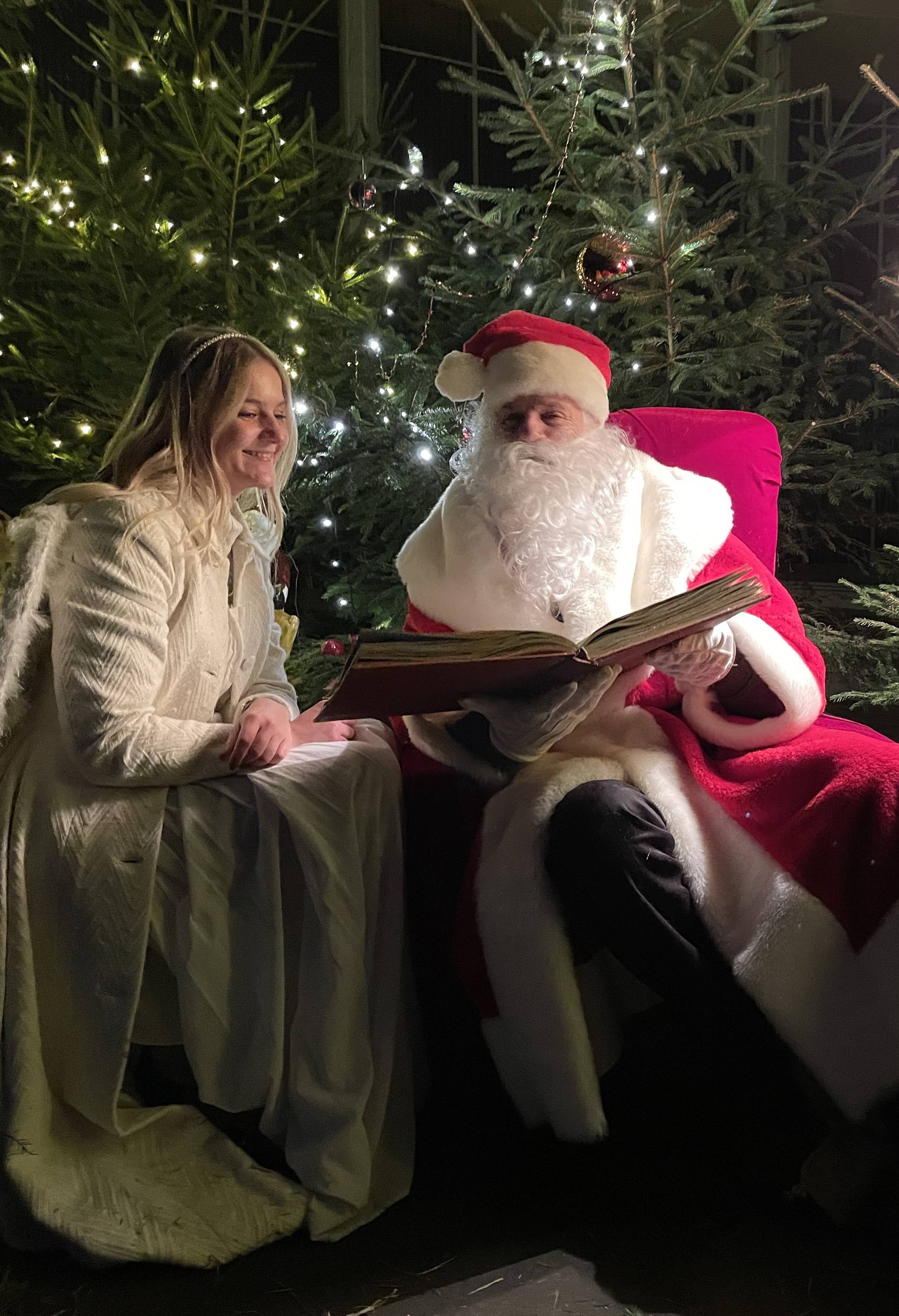 Das Engelchen und der Nikolaus.