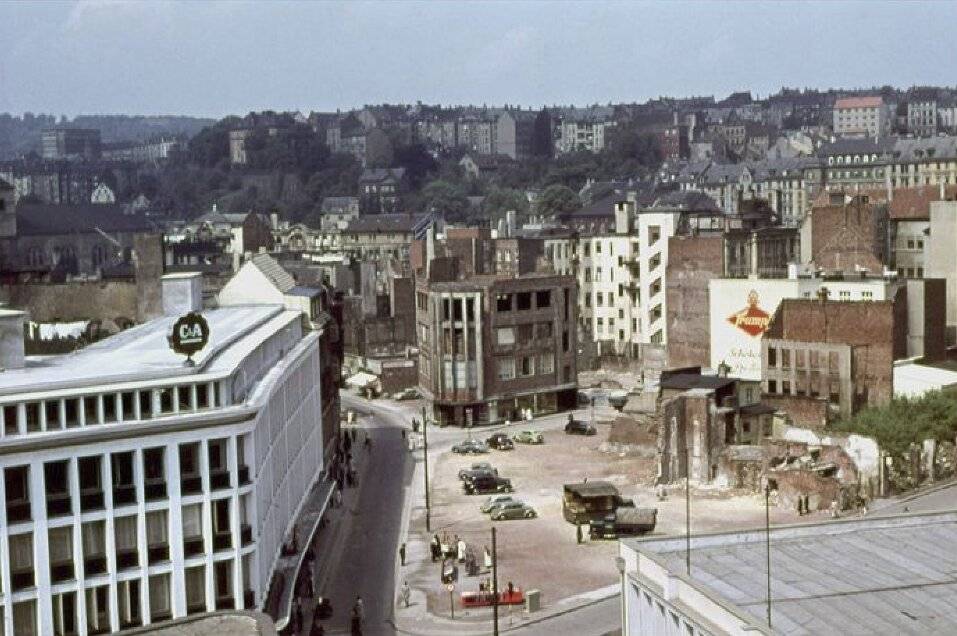  ... und im Jahr 1952. 