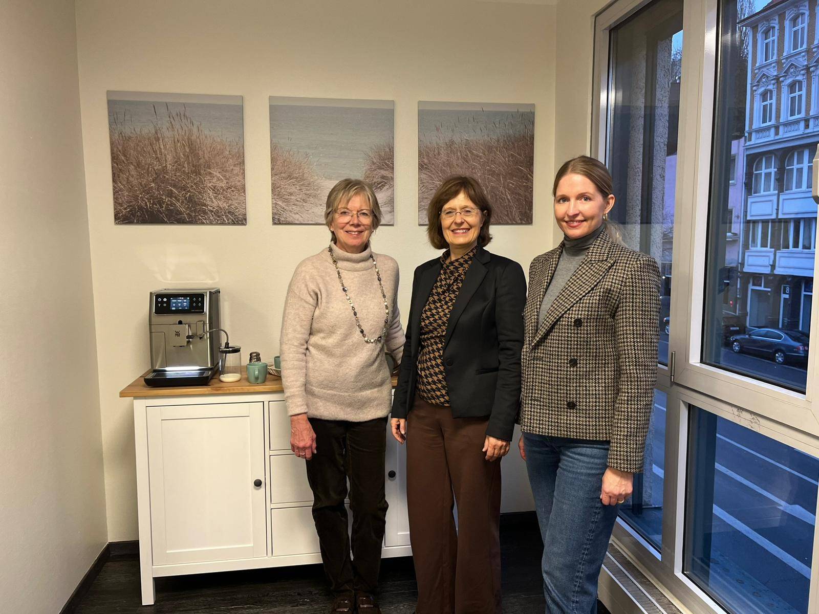 Von links: Barbara Reians mit Sabine