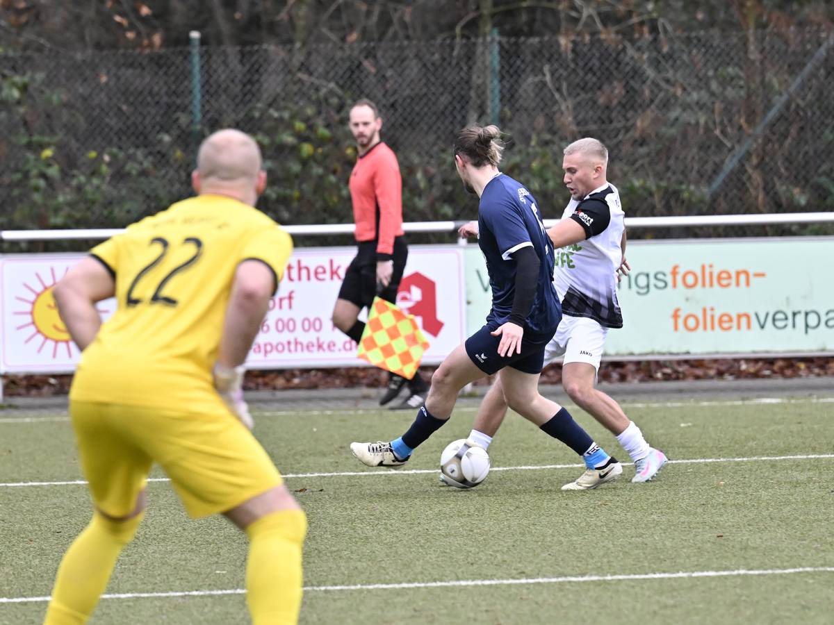 Ronsdorf schlägt Velbert II
