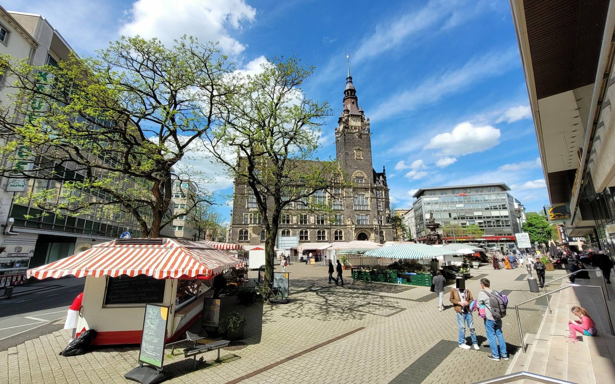 Blick auf den Wochenmarkt (Archivbild).