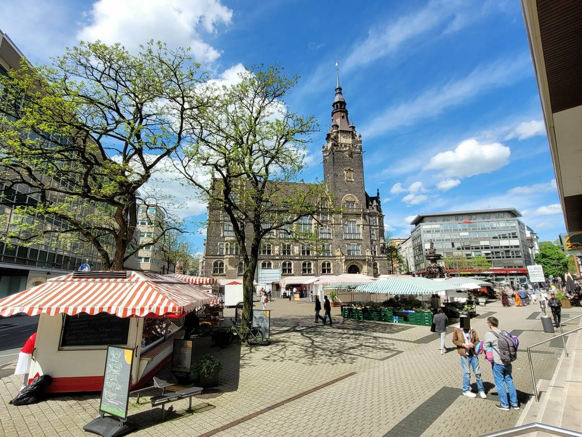 Auch der „Früchtemagier“ verlässt den Elberfelder Wochenmarkt