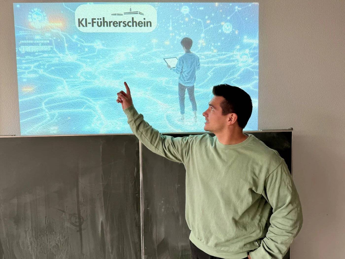 Carl-Fuhlrott-Gymnasium hofft auf den KI-Schulpreis 2025