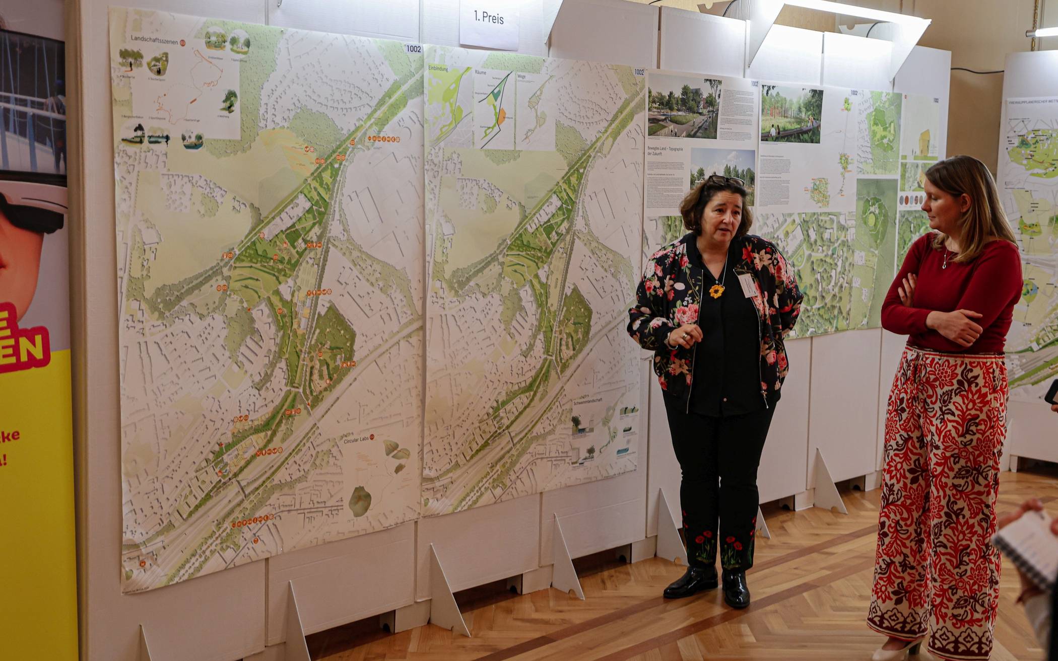 Susanne Brambora-Schulz (li., Geschäftsführerin der BUGA