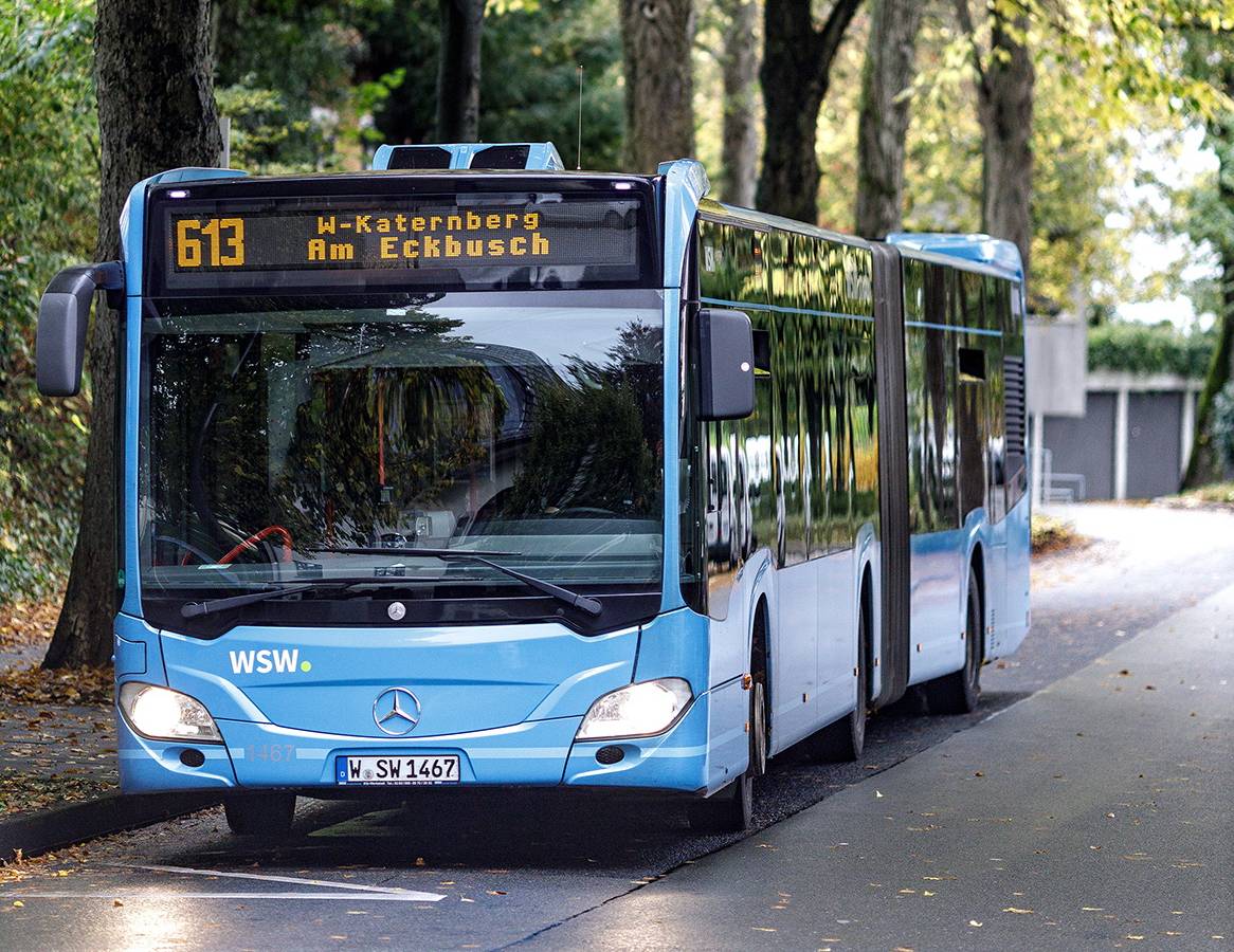 Busse werden nach Wasserrohrbruch umgeleitet