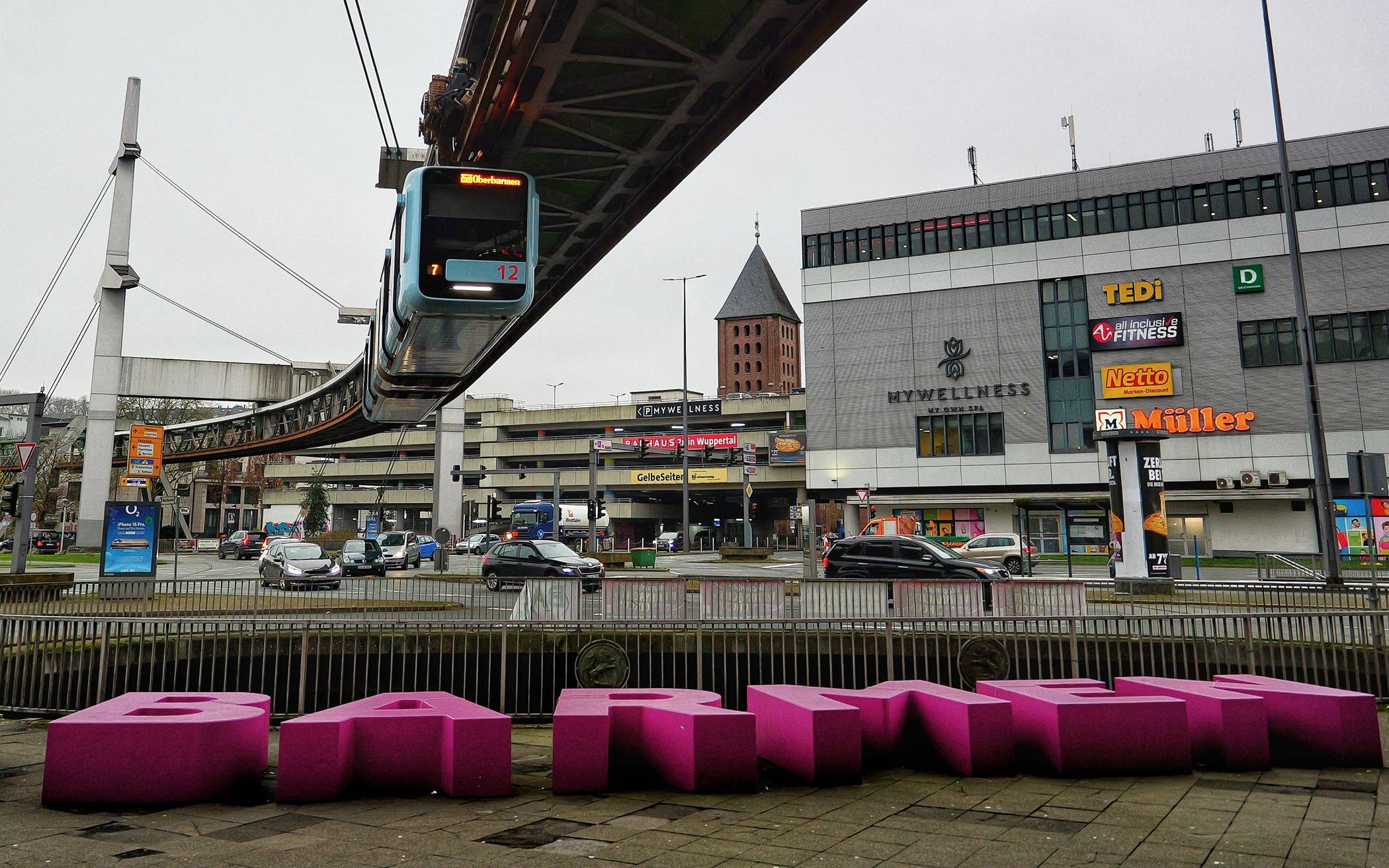 Der Auftakt ist in Barmen.