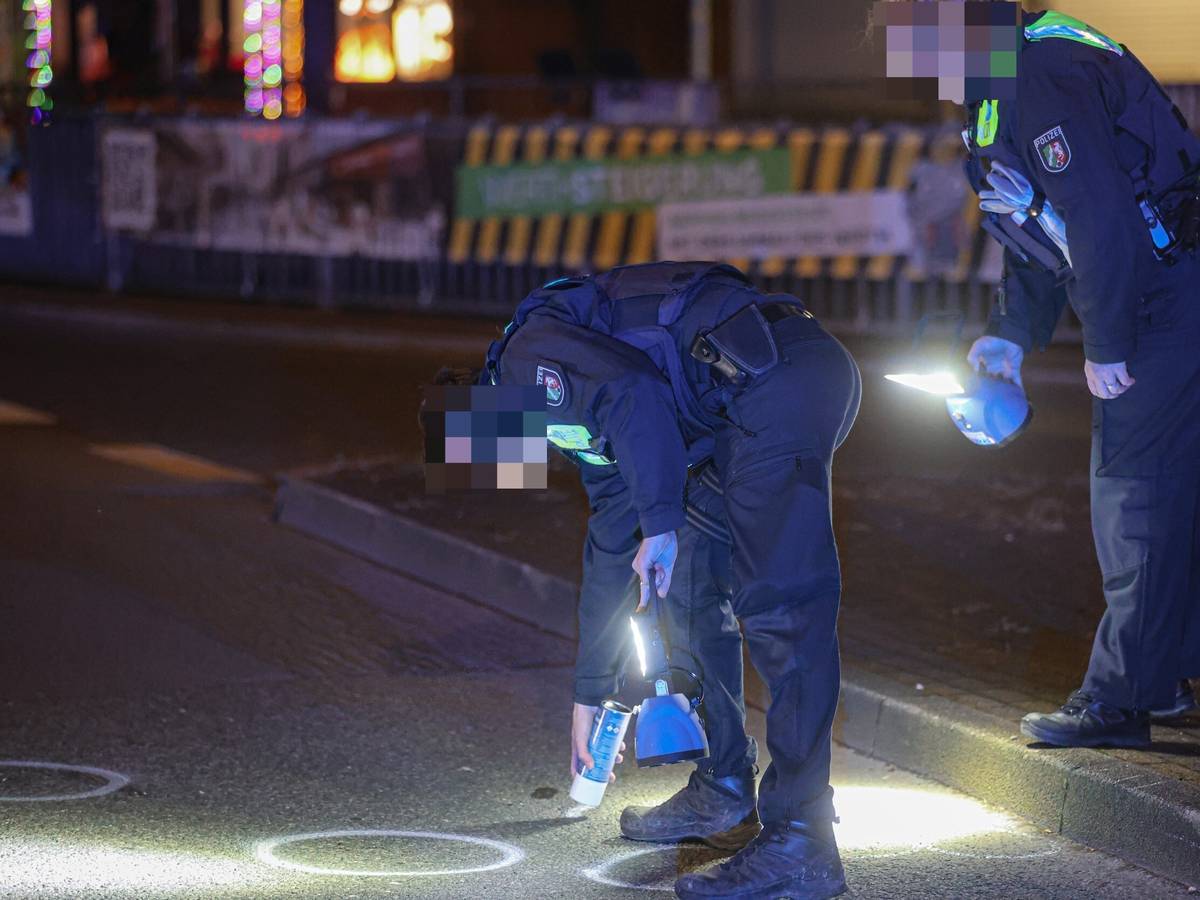 Mann am Alten Markt schwer verletzt