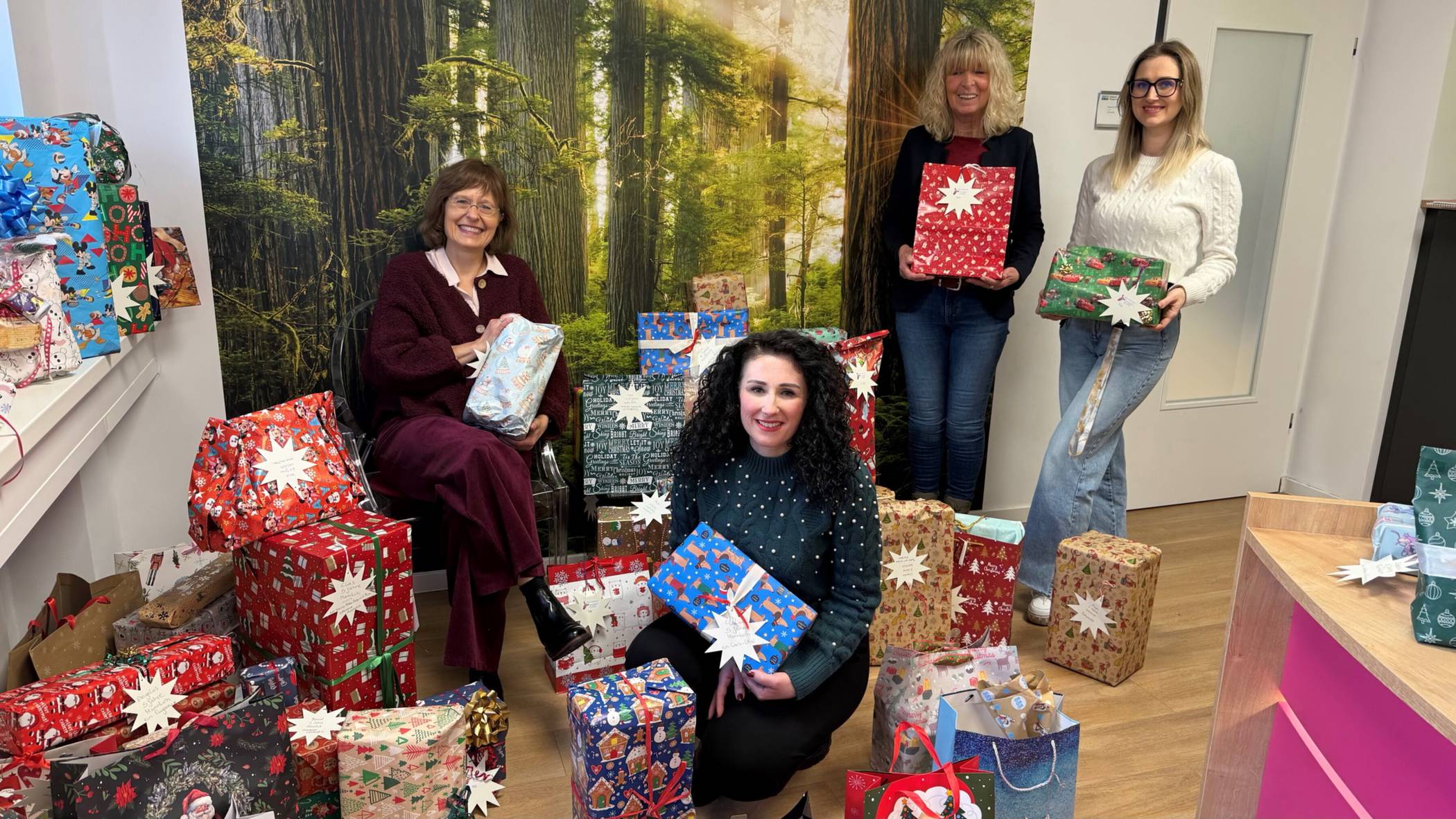 Von li.: Dr. Sabine Federmann, Beatriz López Antoñón, Sabine Kleeberger und Anna Sitner.