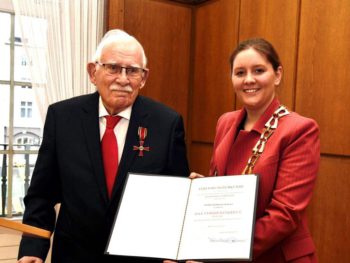 Hermann Schulz erhielt das Bundesverdienstkreuz