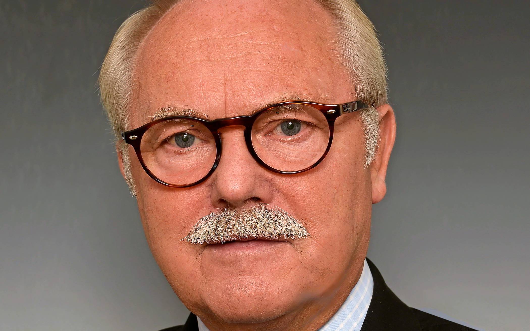  Berthold Gottschalk.  