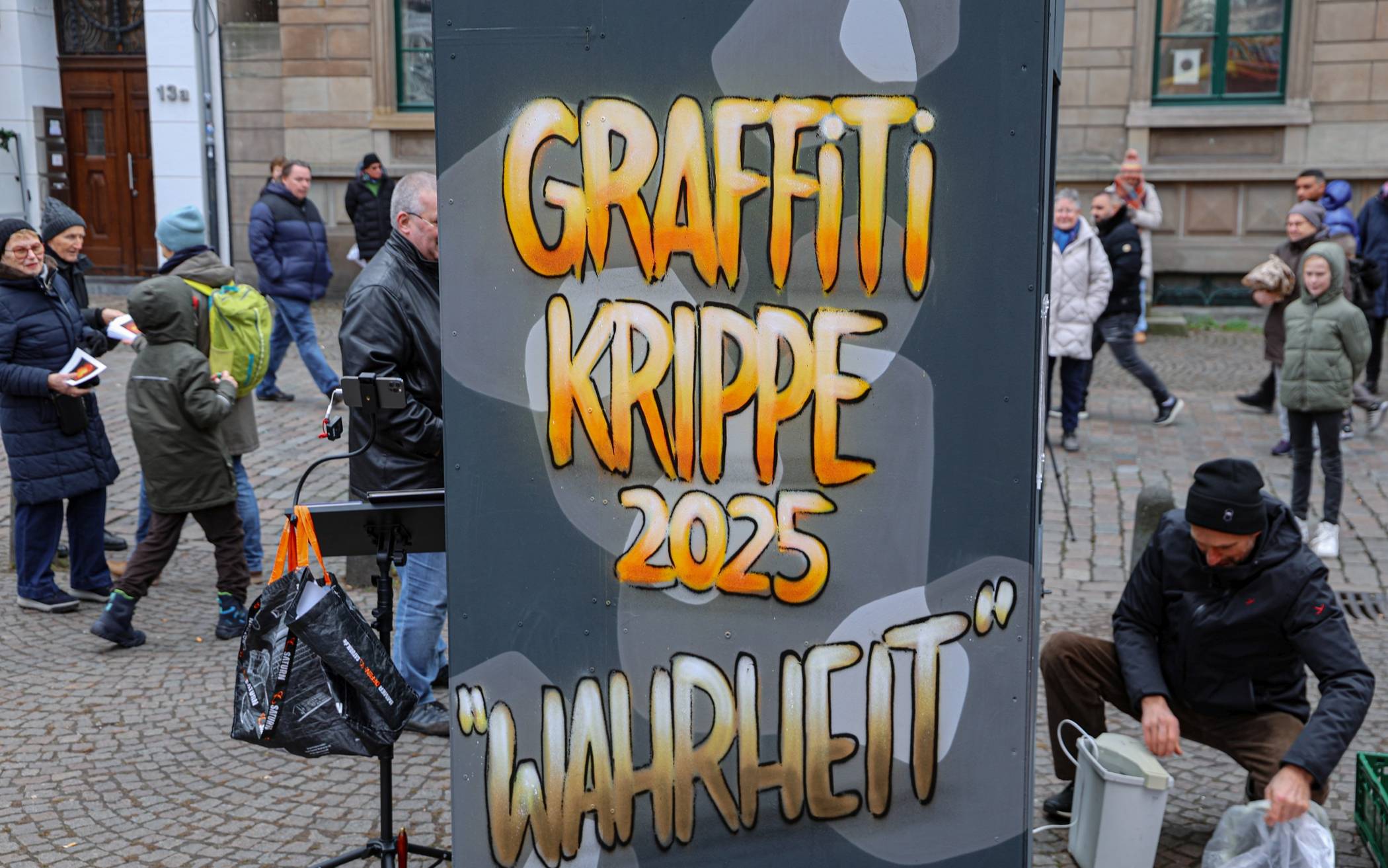Bilder: Die Wuppertaler Graffiti-Krippe 2025