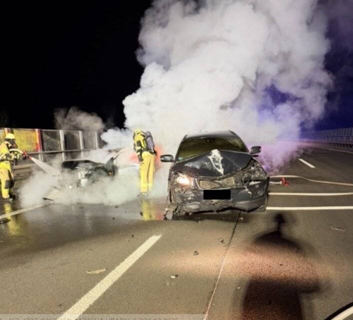 Die Feuerwehr im Einsatz. 