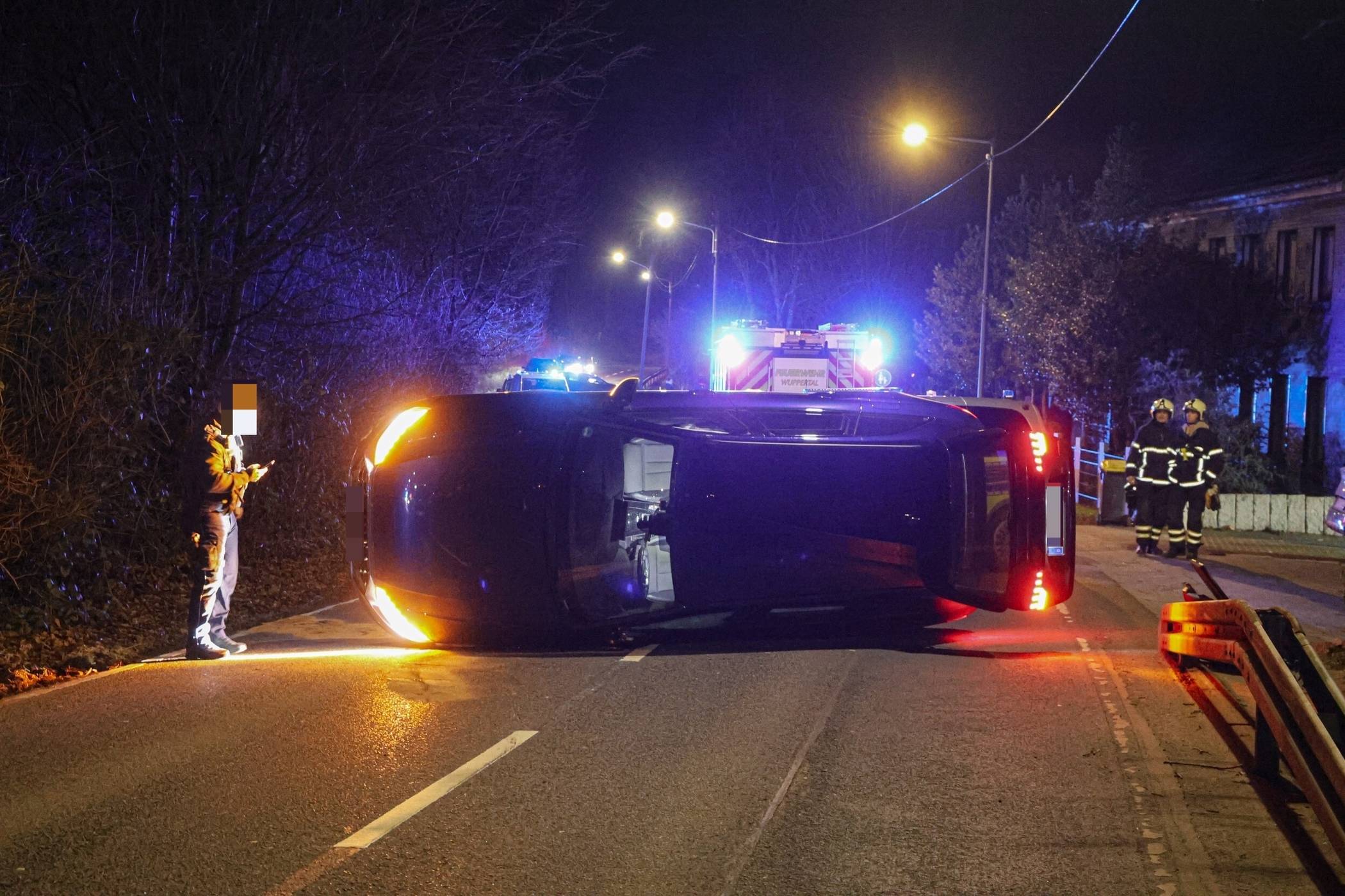  Die Straße war während des Einsatzes gesperrt. 