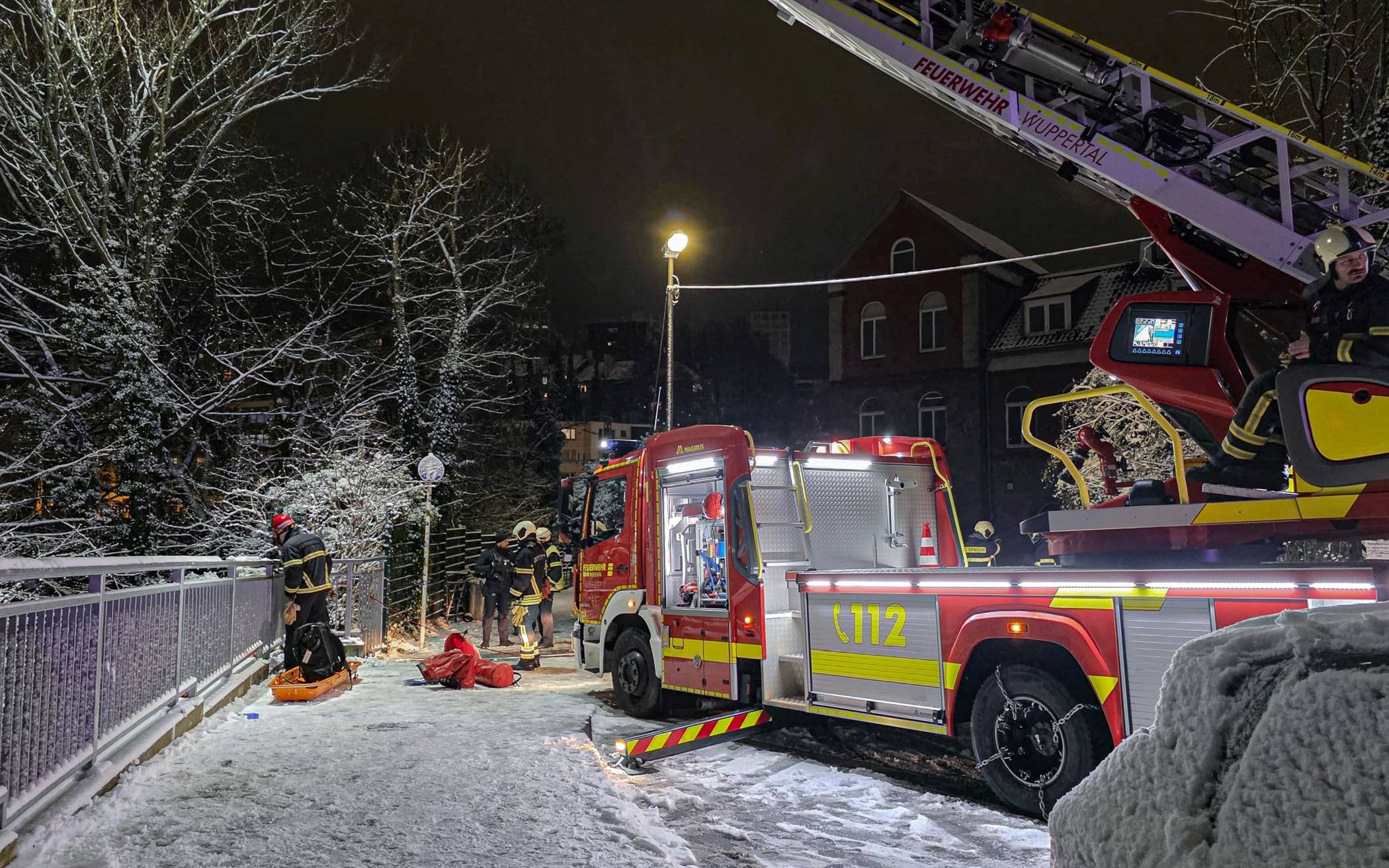 Die Feuerwehr konnte die Frau wieder