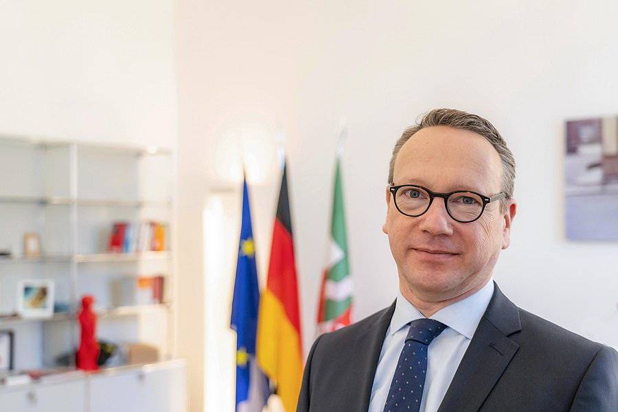 NRW-Justizminister Dr. Benjamin Limbach.