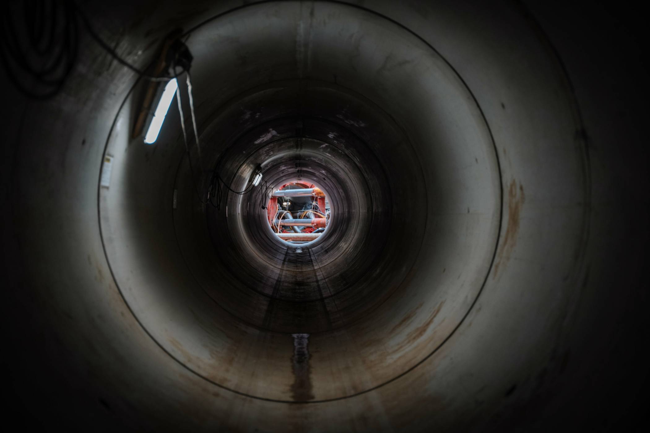  Blick in eine der Röhren. 