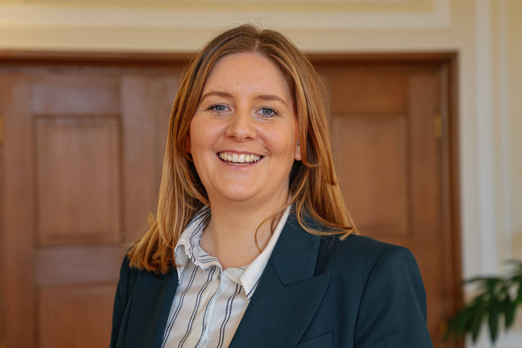  Oberbürgermeisterin Miriam Scherff empfängt die Schülerinnen und Schüler aus Polen. 