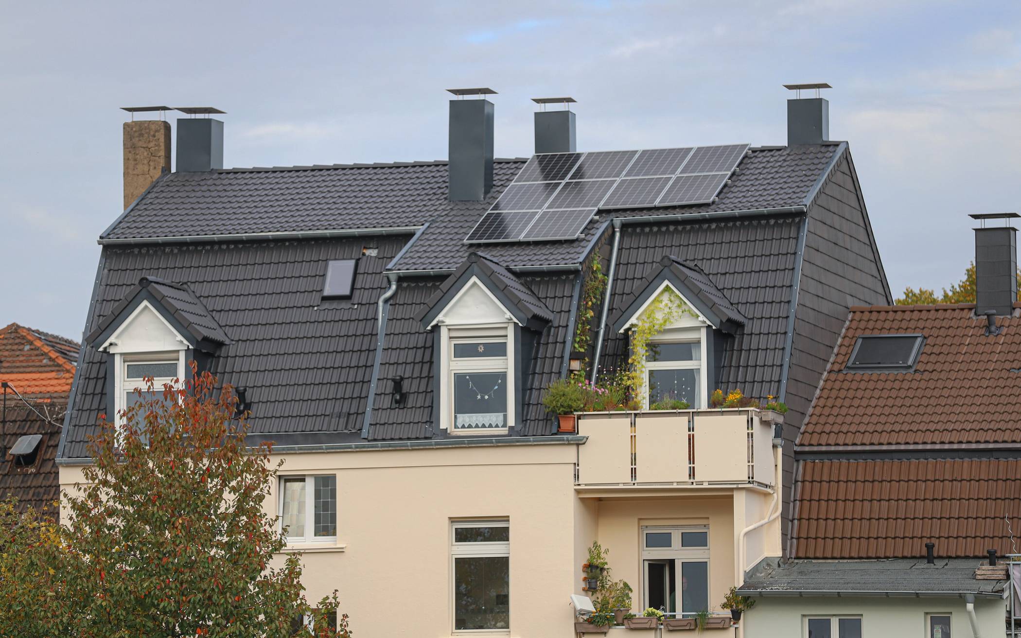 Die Zahl der Photovoltaik-Anlagen steigt sprunghaft.