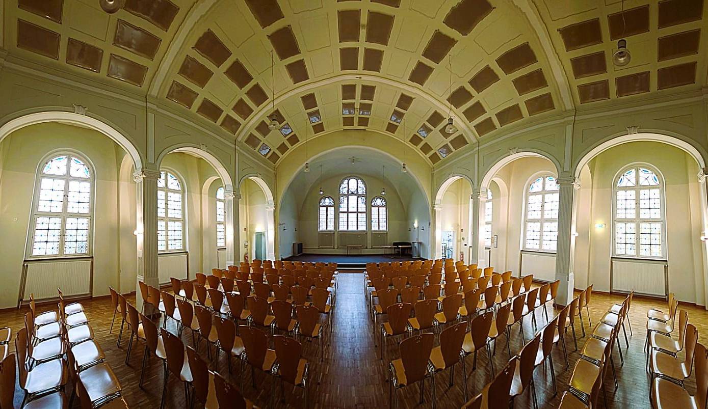  Blick in das Nachbarschaftsheim am Platz der Republik. 