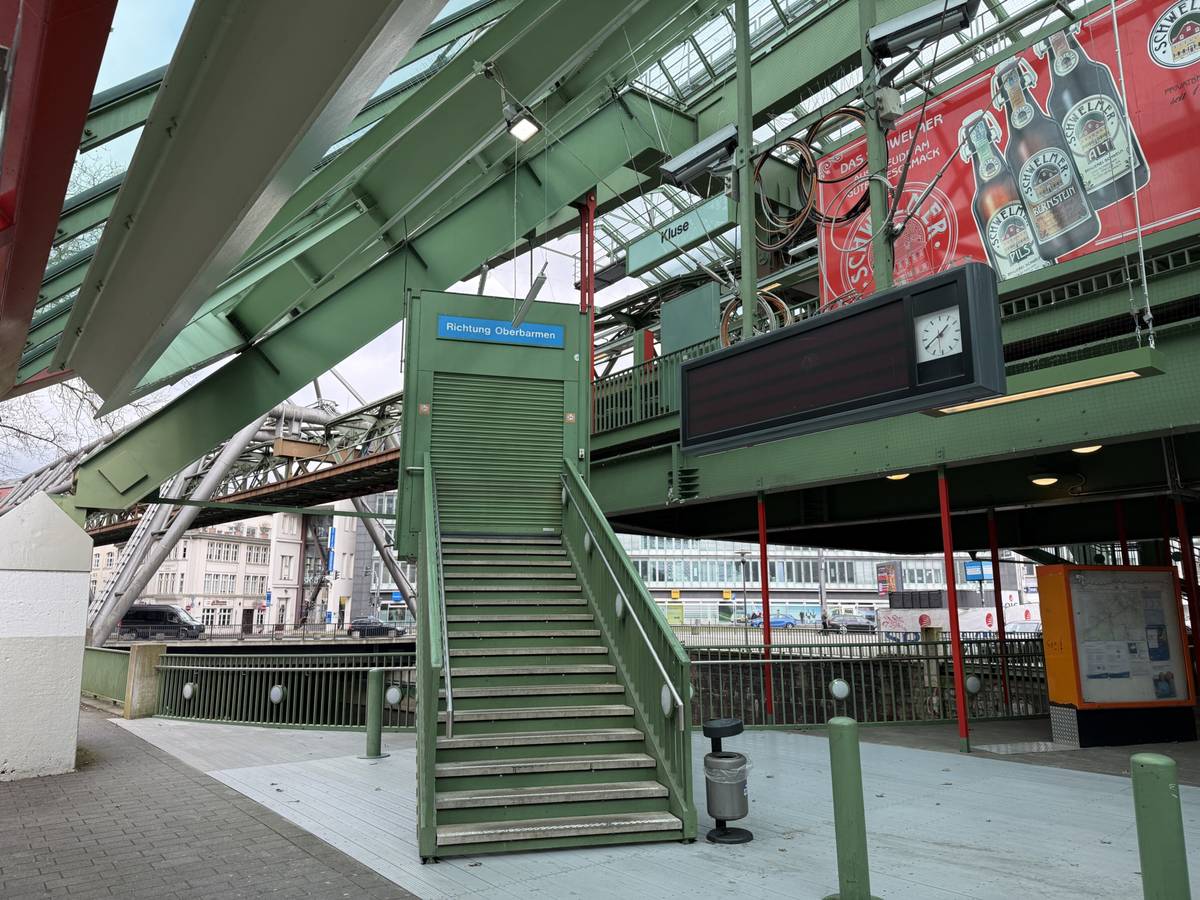 WSW: Montag keine Busse und Schwebebahnen