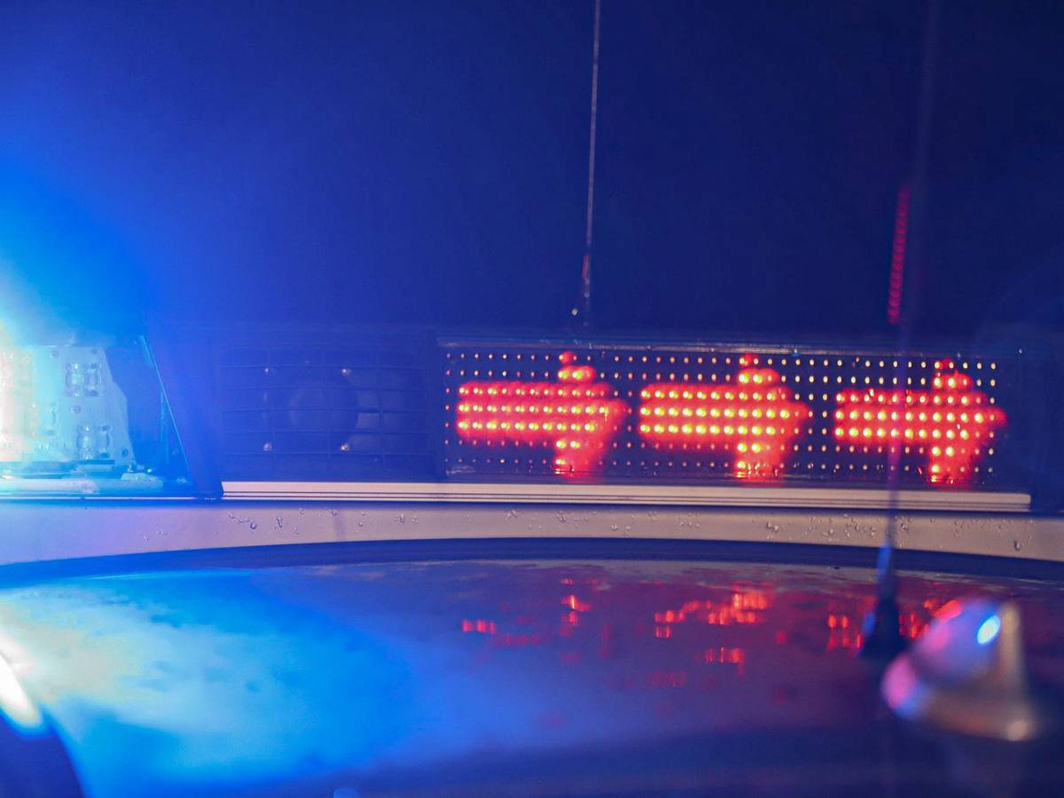 Mann nach Unfall auf der A1 schwer verletzt