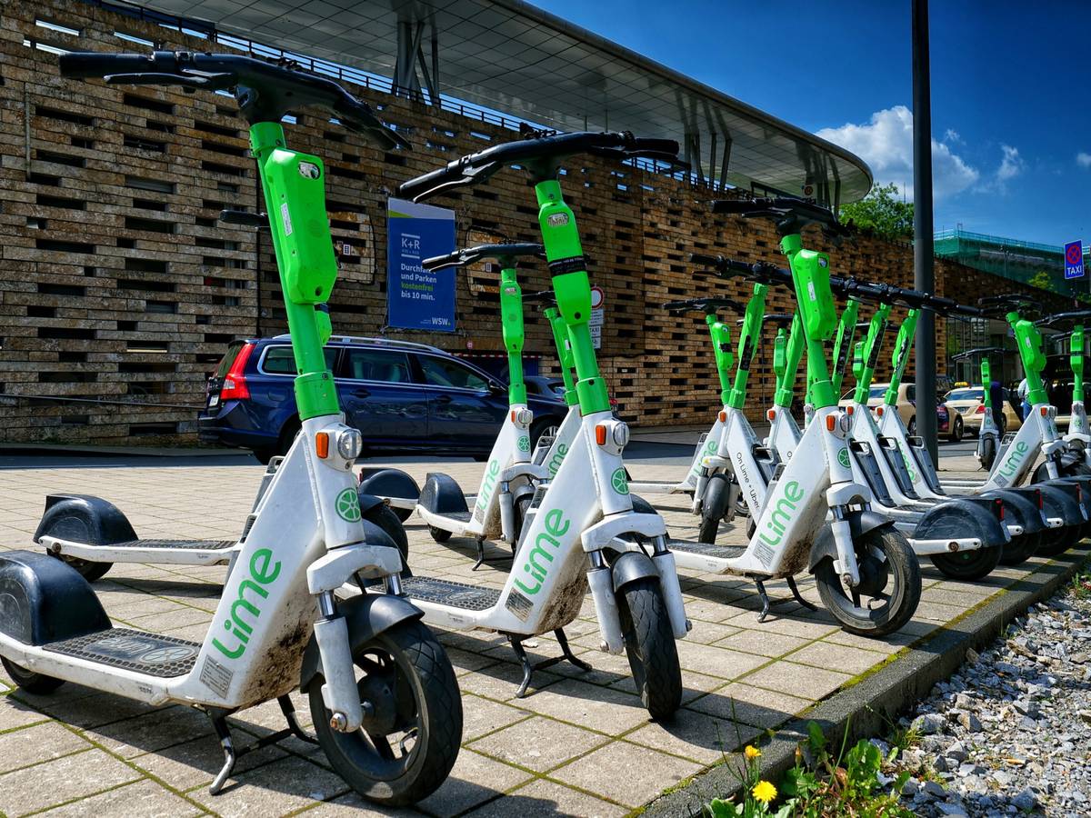 „Anzahl der Mitarbeiter in der Parkraumüberwachung erhöhen“