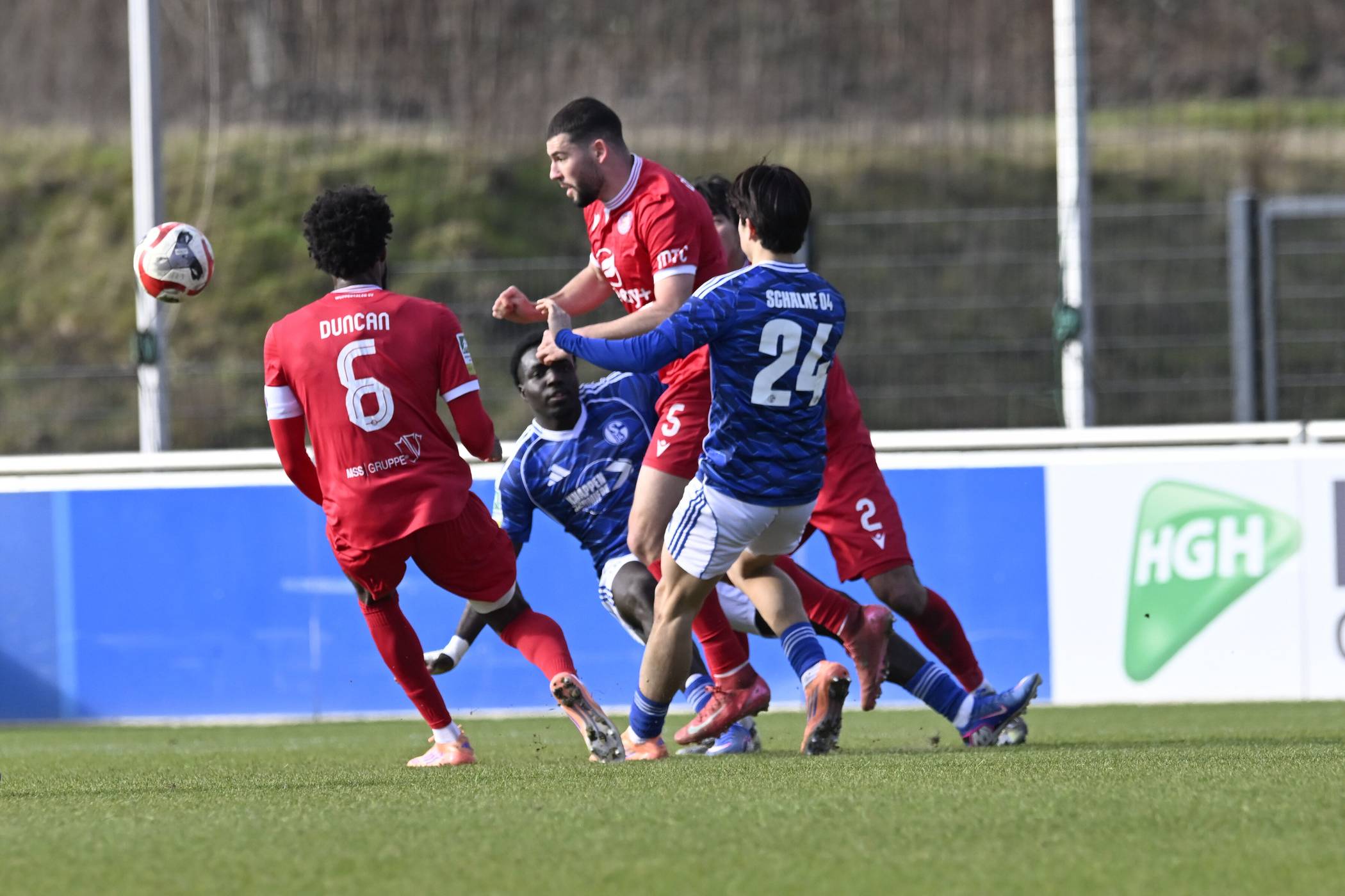Der WSV gewann im Parkstadion nur selten die entscheidenden Zweikämpfe.