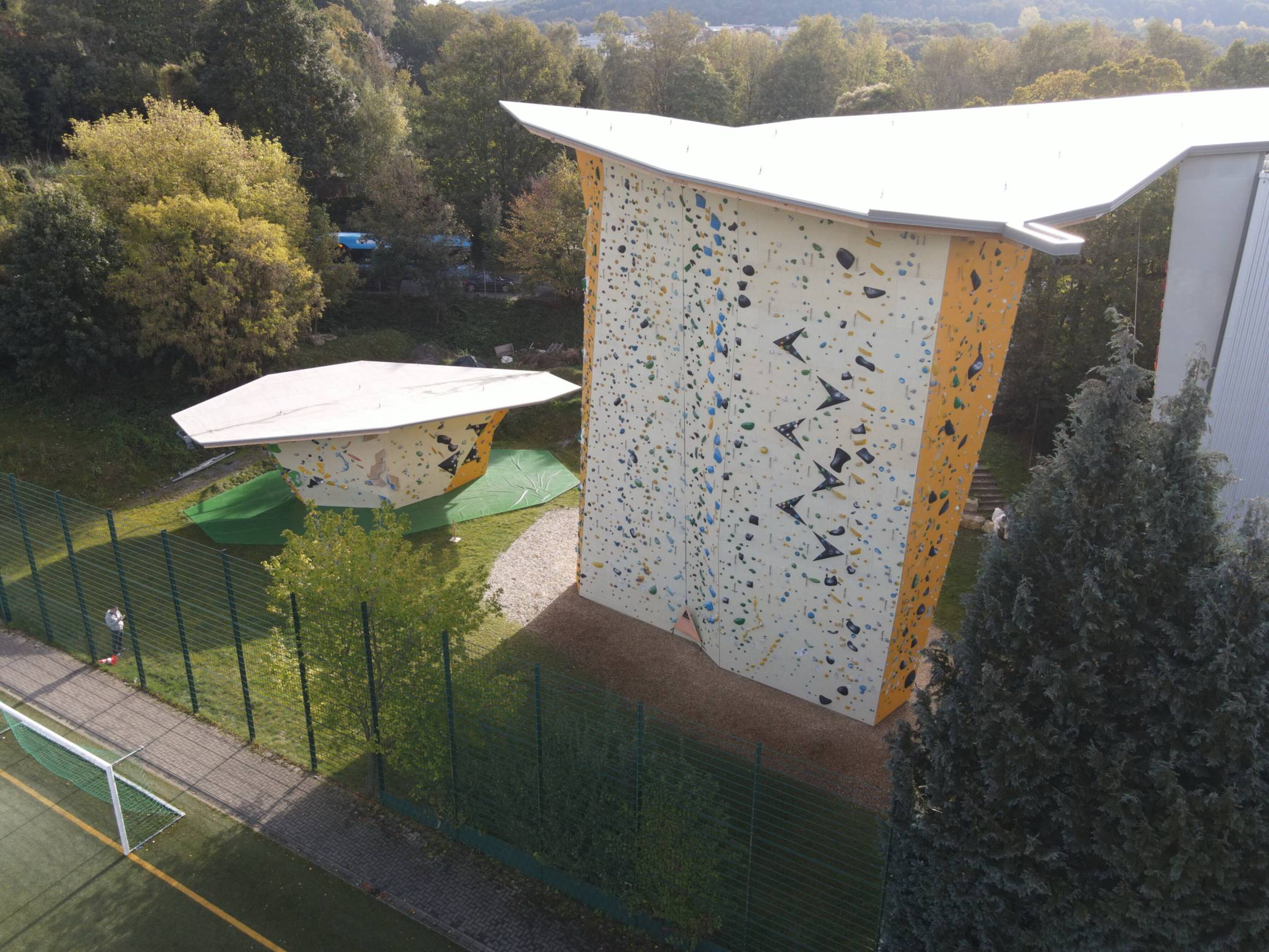  ... und der Blick von außen. 