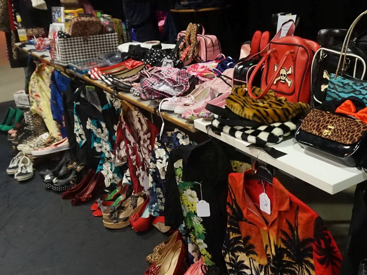 „WeibsStücke“: Second-Hand-Mode und viel mehr