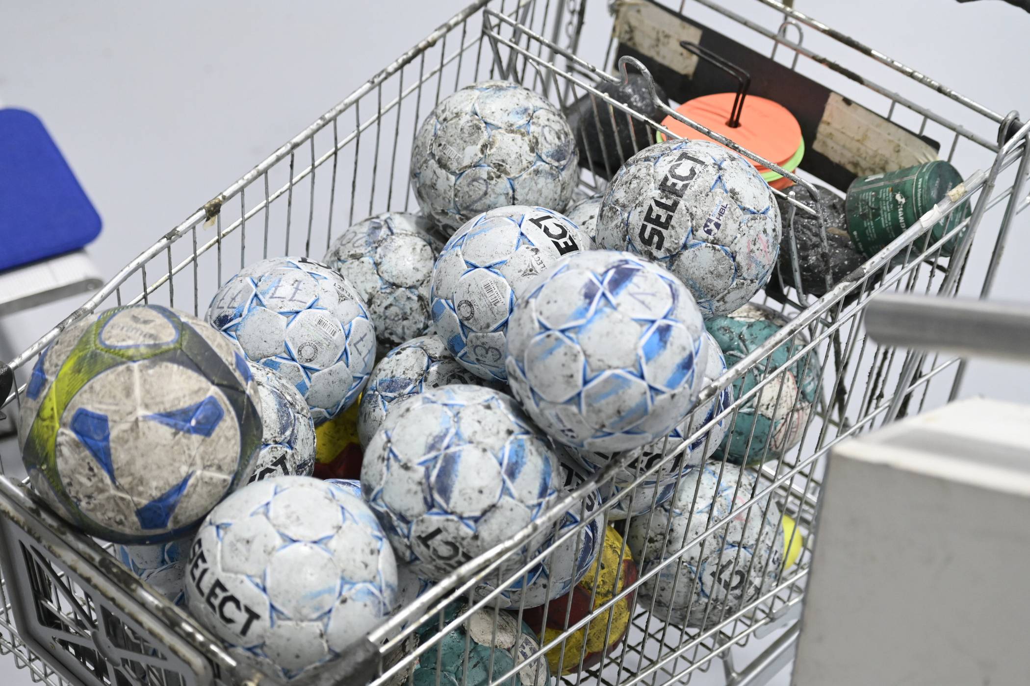  Auch Handball ist im Programm. 