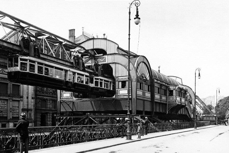 Die Station Werther Brücke.