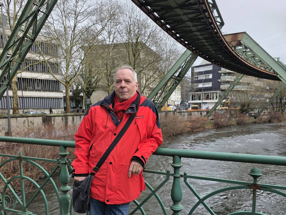 Der Schwebebahn-Flüsterer