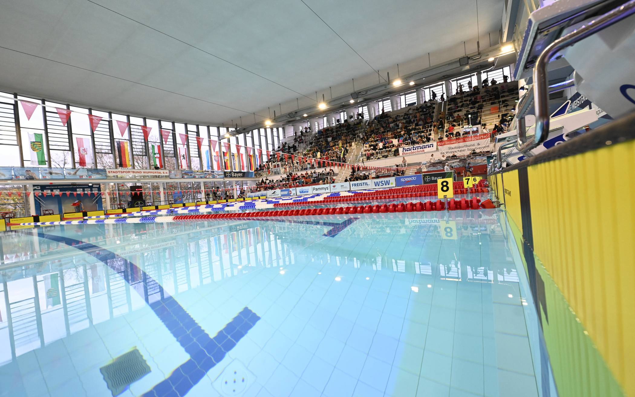 Wettkämpfe in der Schwimmoper und im SSLZ