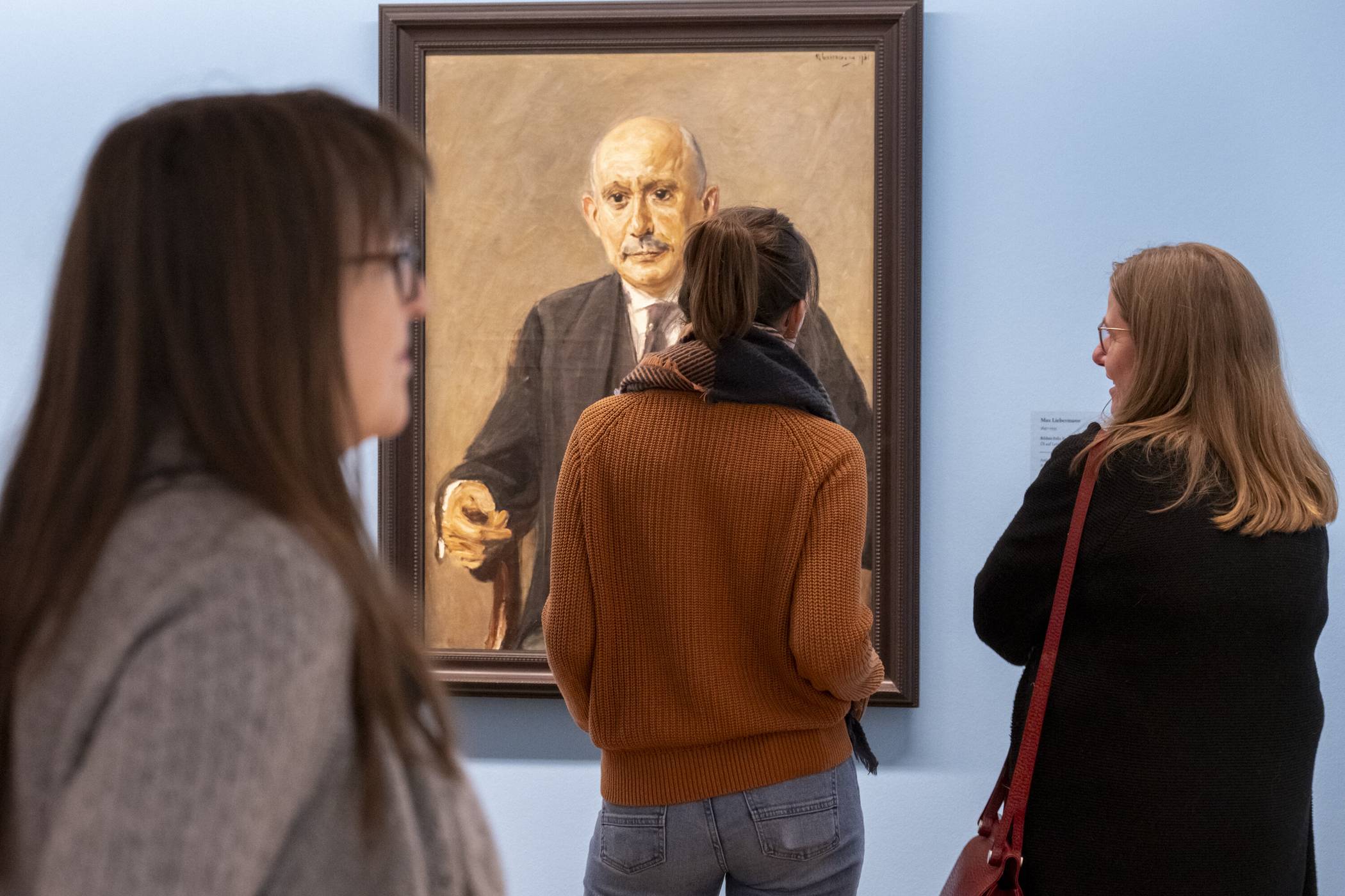  Blick in die Ausstellung „Museum A bis Z. Von Anfang bis Zukunft". 