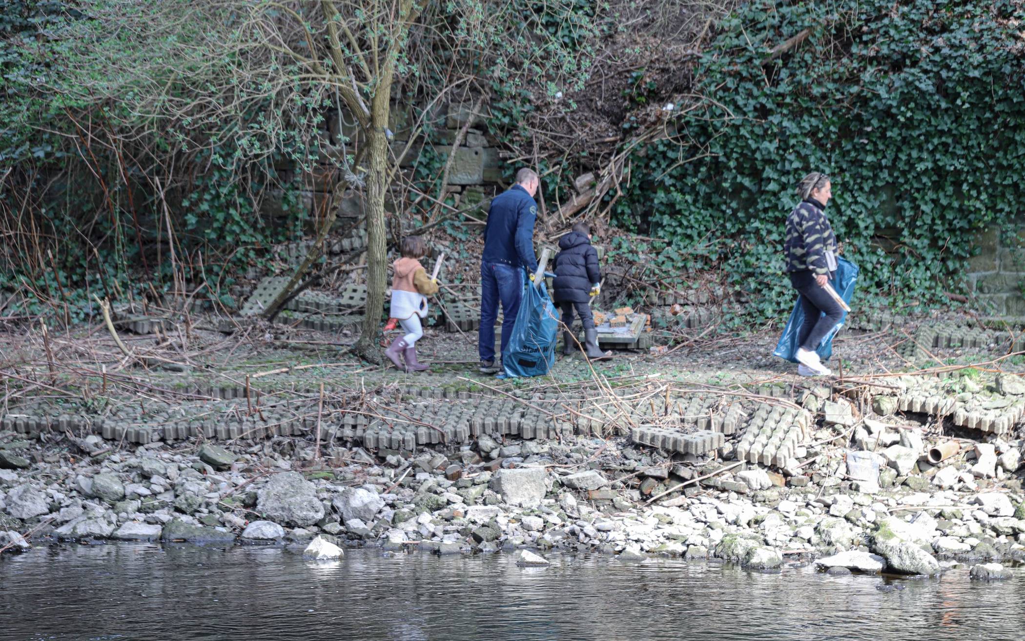 Es wird wieder aufgeräumt.