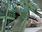 Die Schwebebahn-Stationen – hier an der