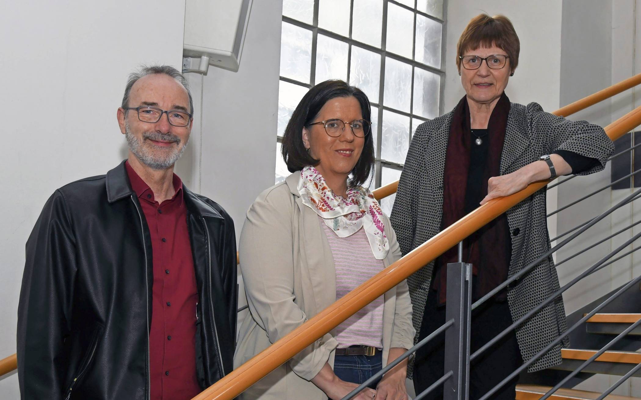  Pfarrerin Katharina Pött (Mitte) und Pfarrer Dr. Joachim Denker lösen Ilka Federschmidt ab, die nach 15 Jahren als evangelische Superintendentin in den Ruhestand geht.  