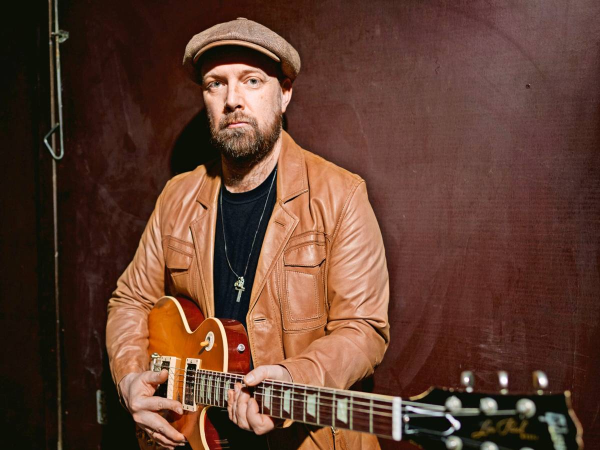 3x2 Karten für Henrik Freischlader zu gewinnen!