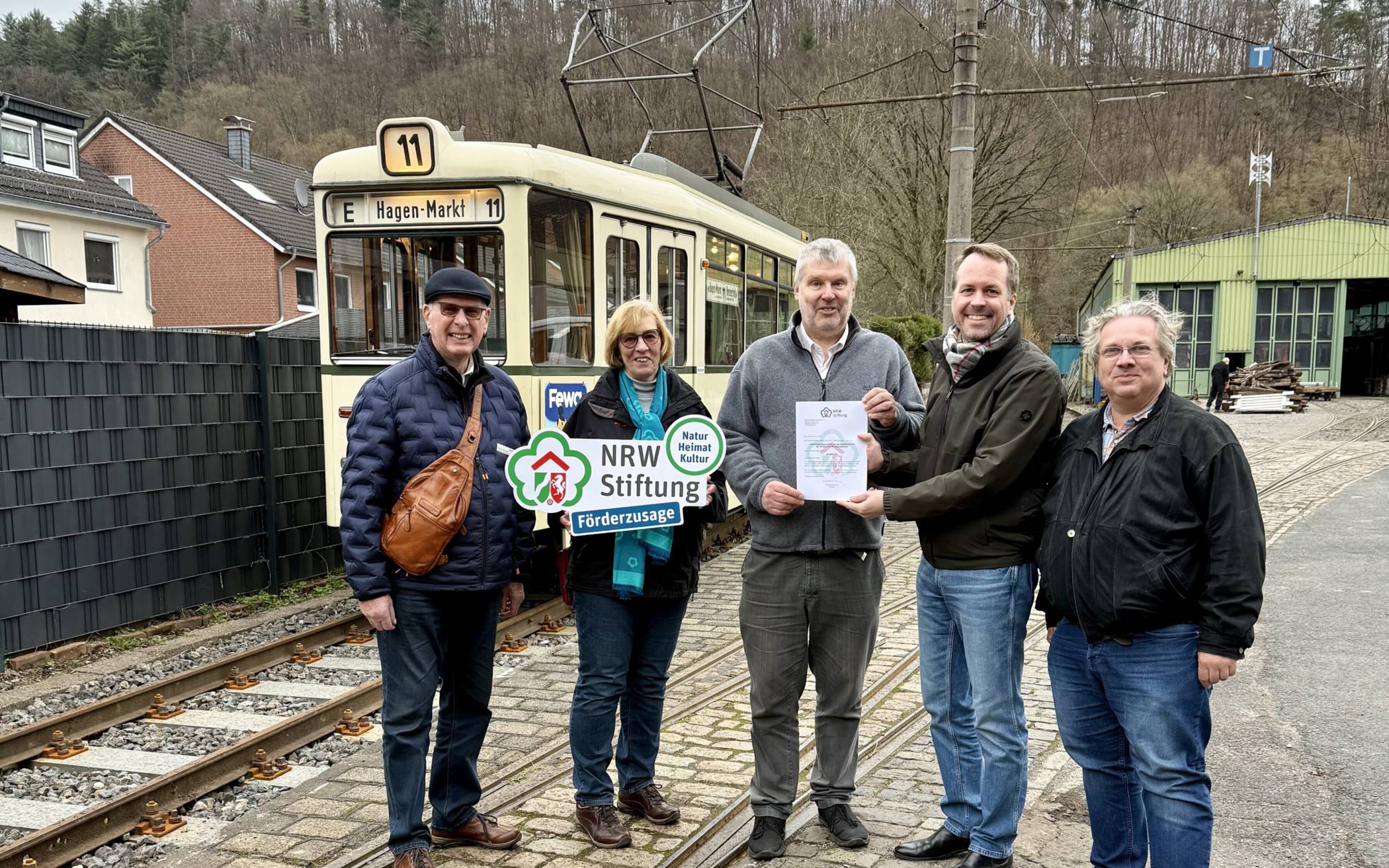 Großer Scheck für die Bergischen Museumsbahnen