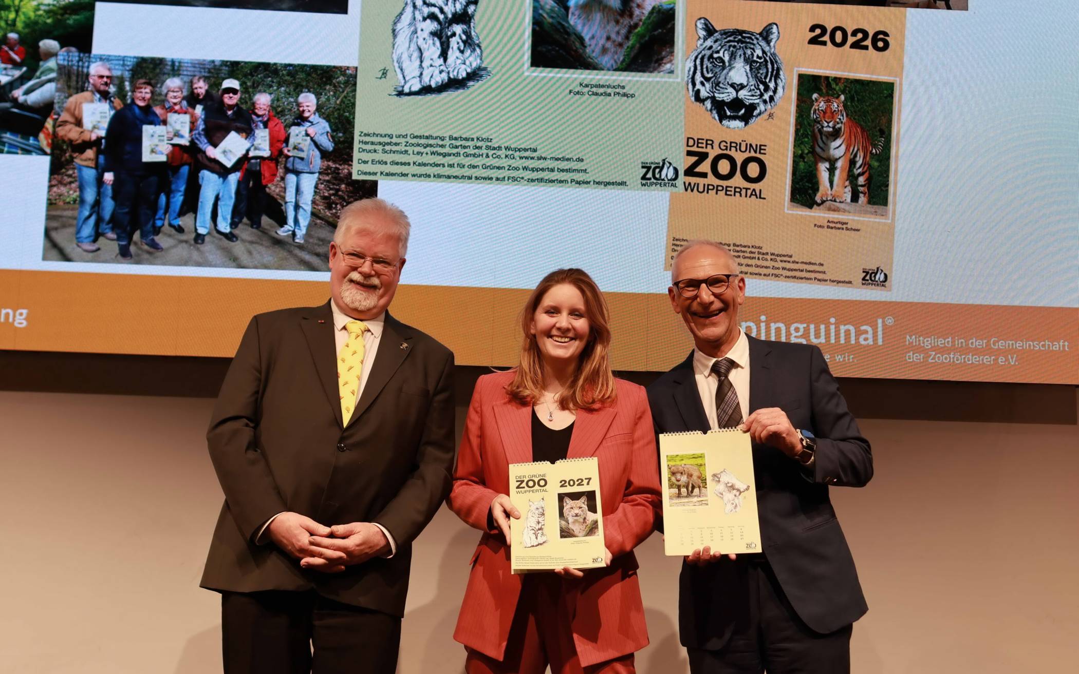 Der 1. Vorsitzende Bruno Hensel (li.)