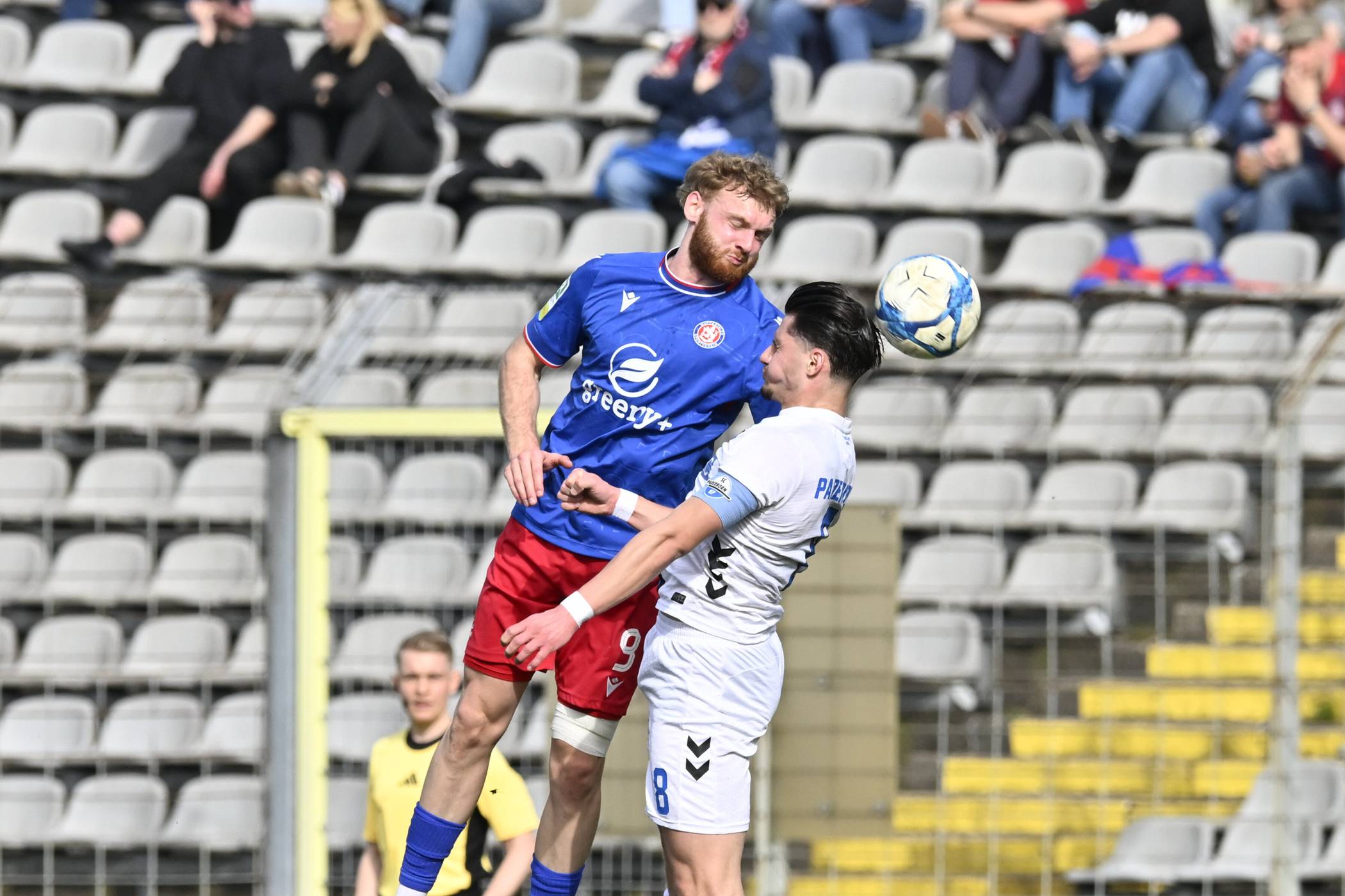 Szene mit WSV-Stürmer Fritz Kleiner.