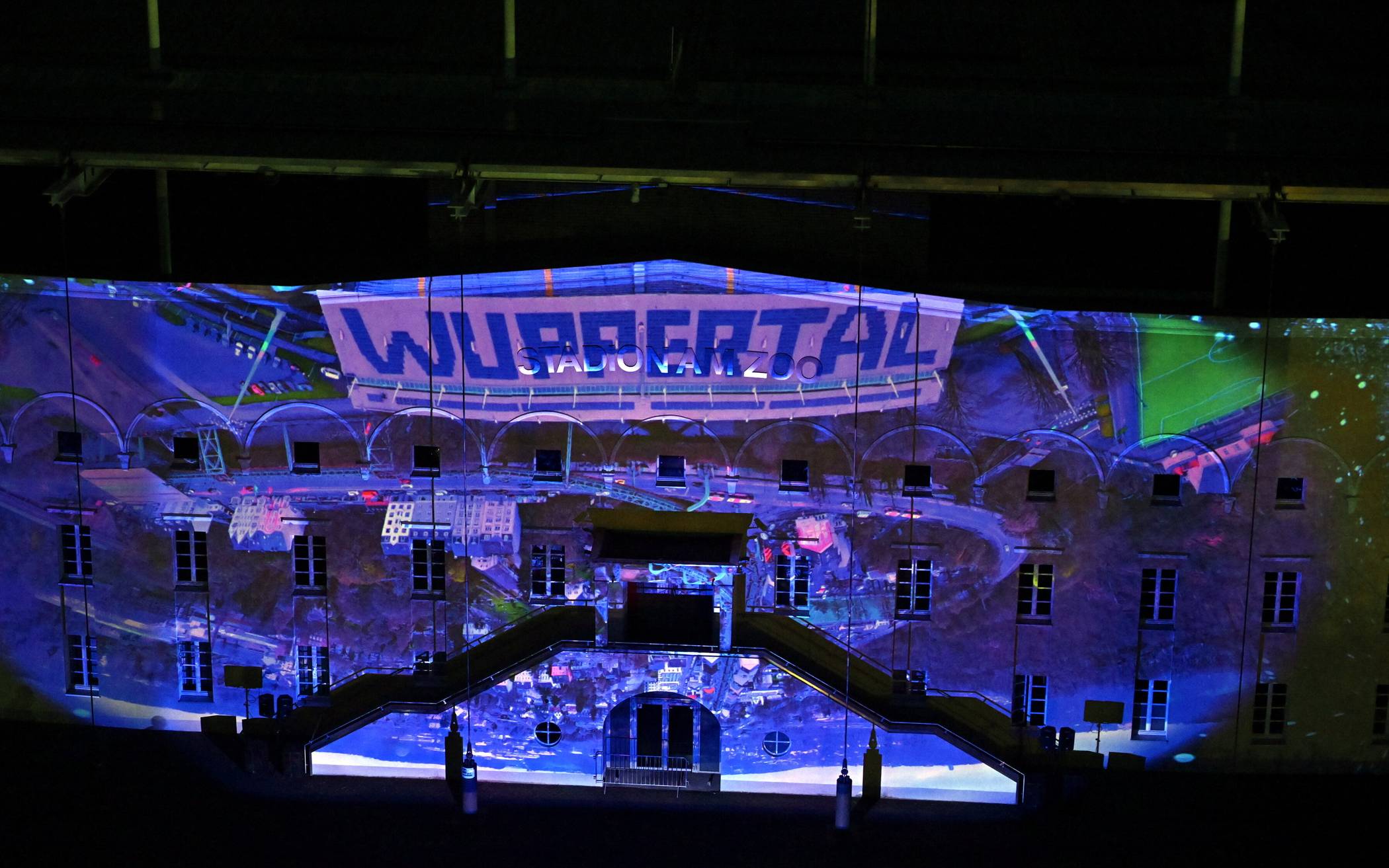 Olympia-Lichtshow am Zoo-Stadion