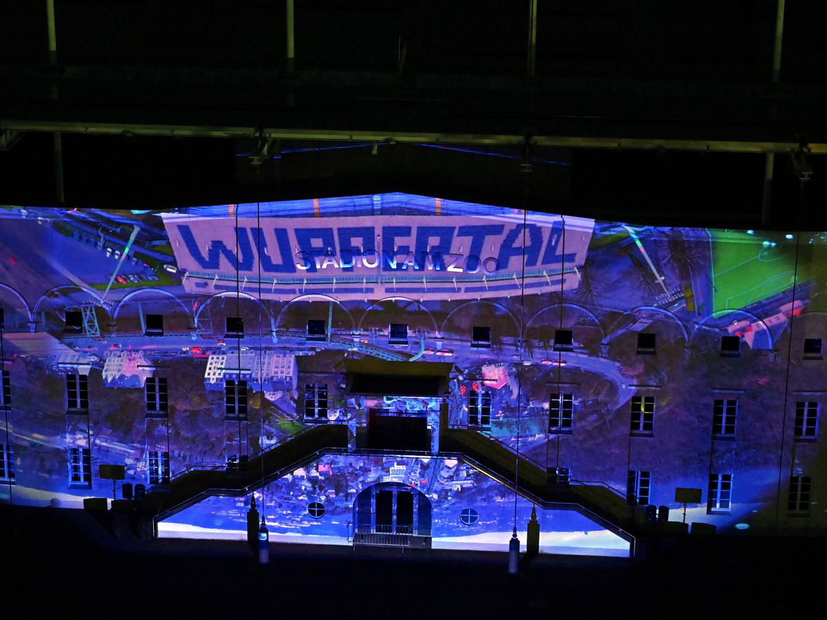 Olympia-Lichtshow am Zoo-Stadion