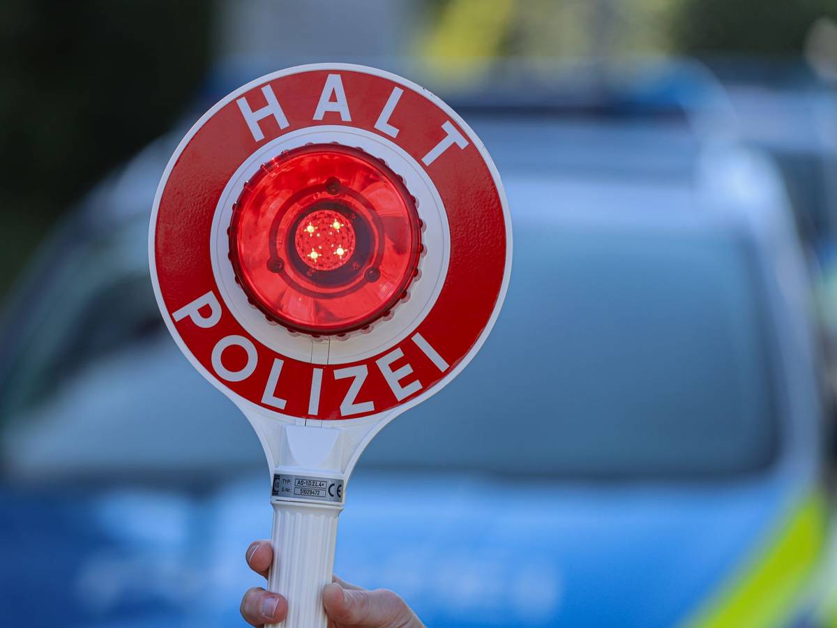 Kein Führerschein – 17-Jähriger versucht auf Mofa zu flüchten
