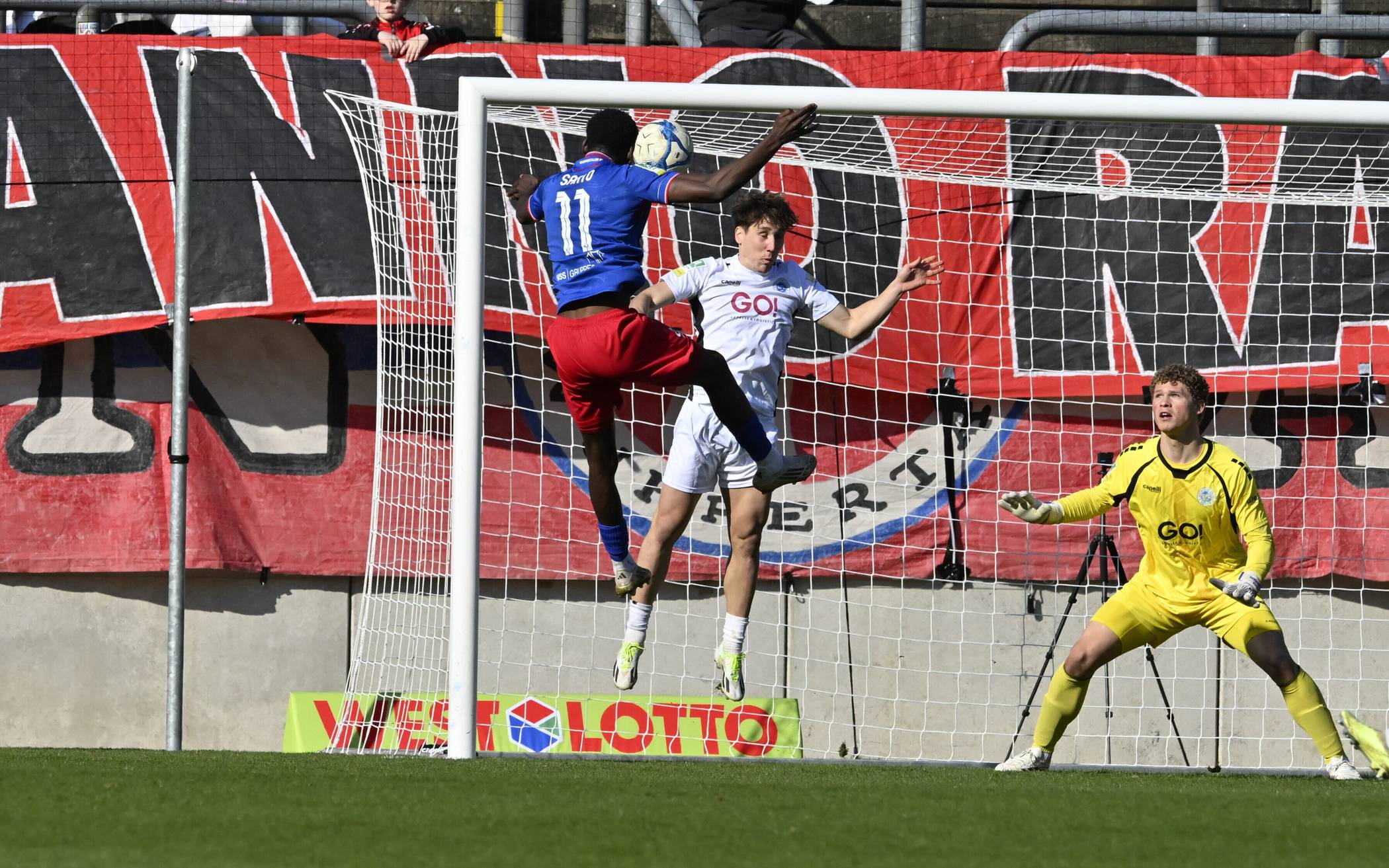 Szene mit Josue Santo.