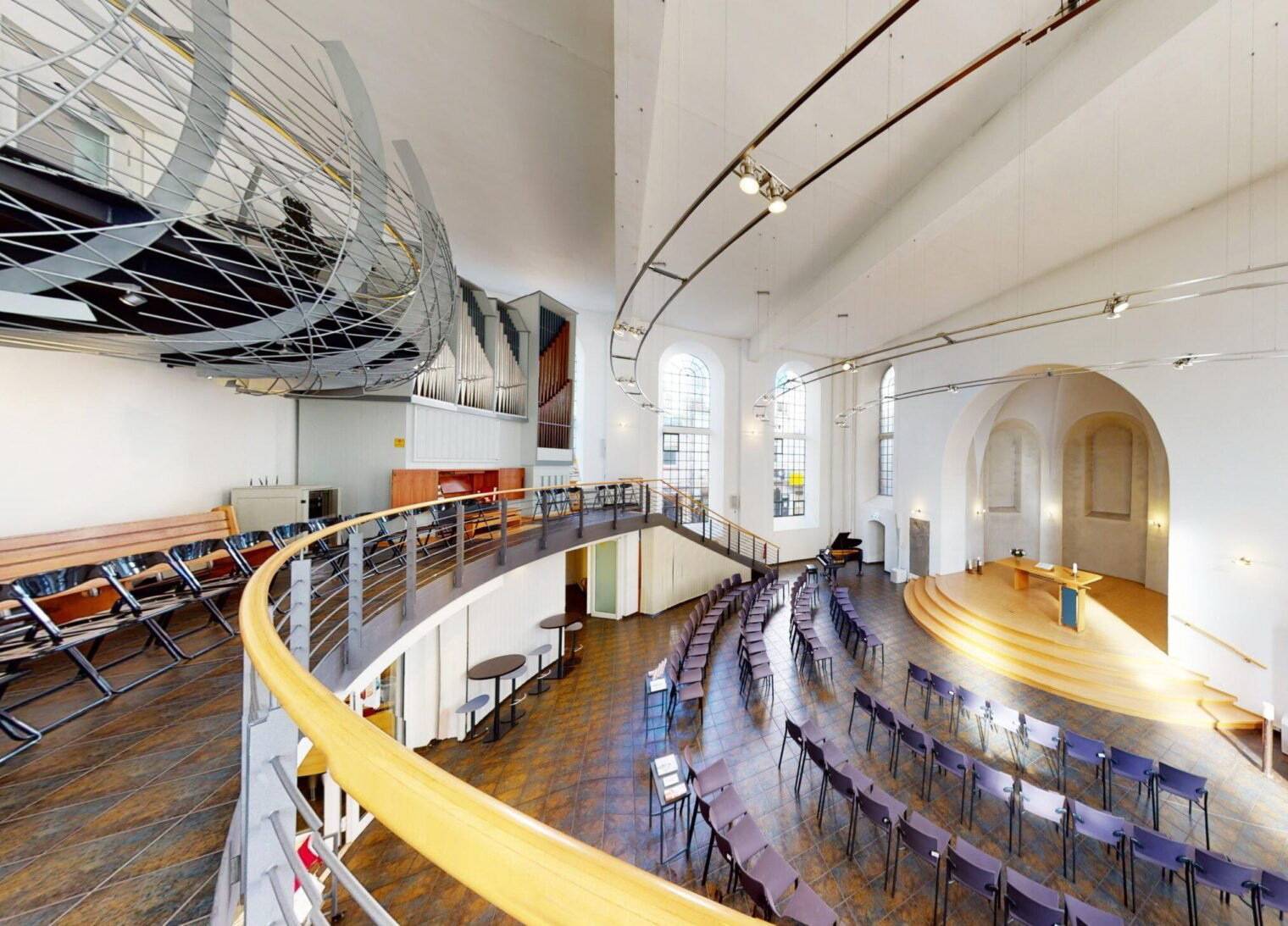  Blick in die CityKirche. 