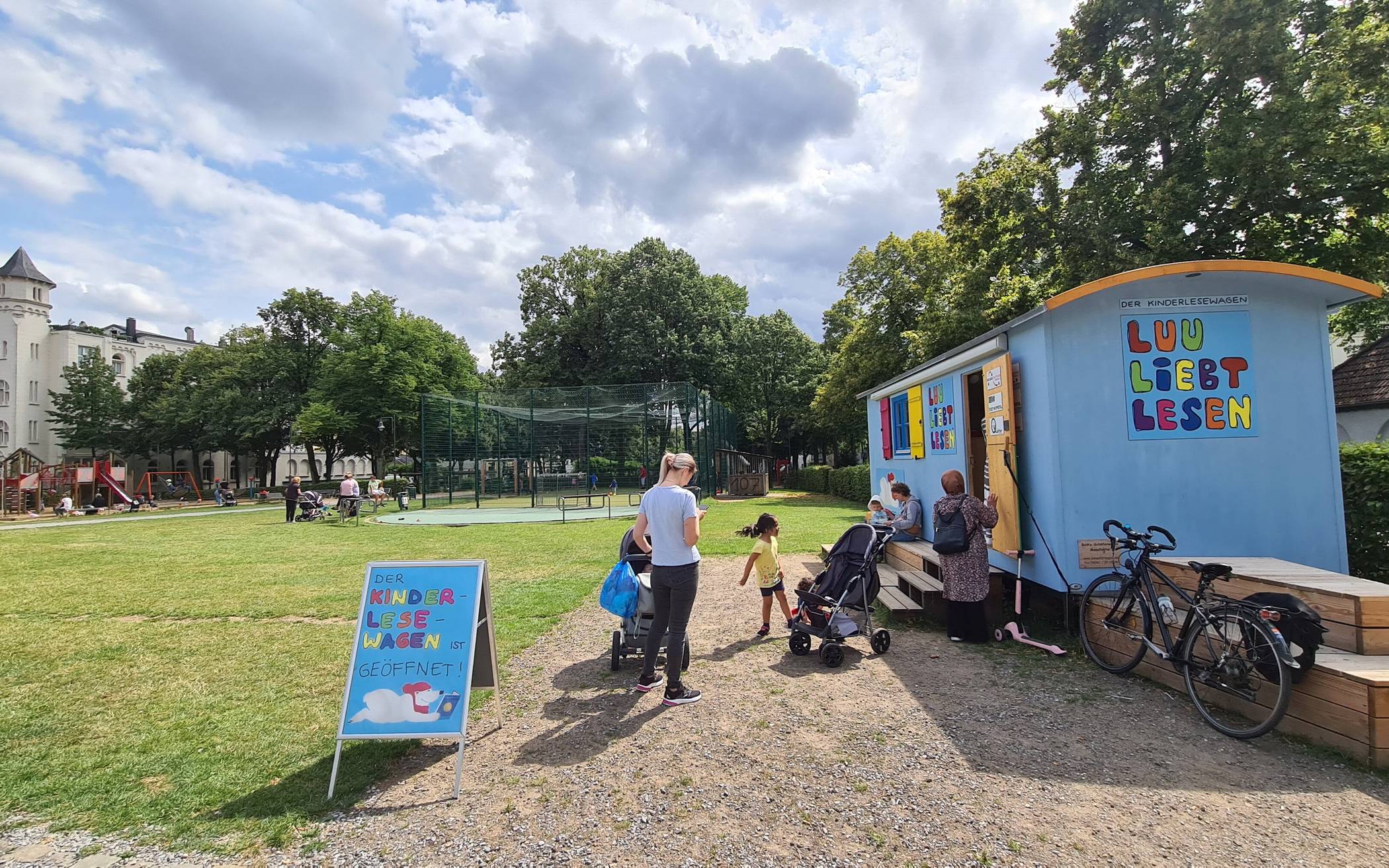 Ein Flohmarkt komplett ohne professionelle Anbieter