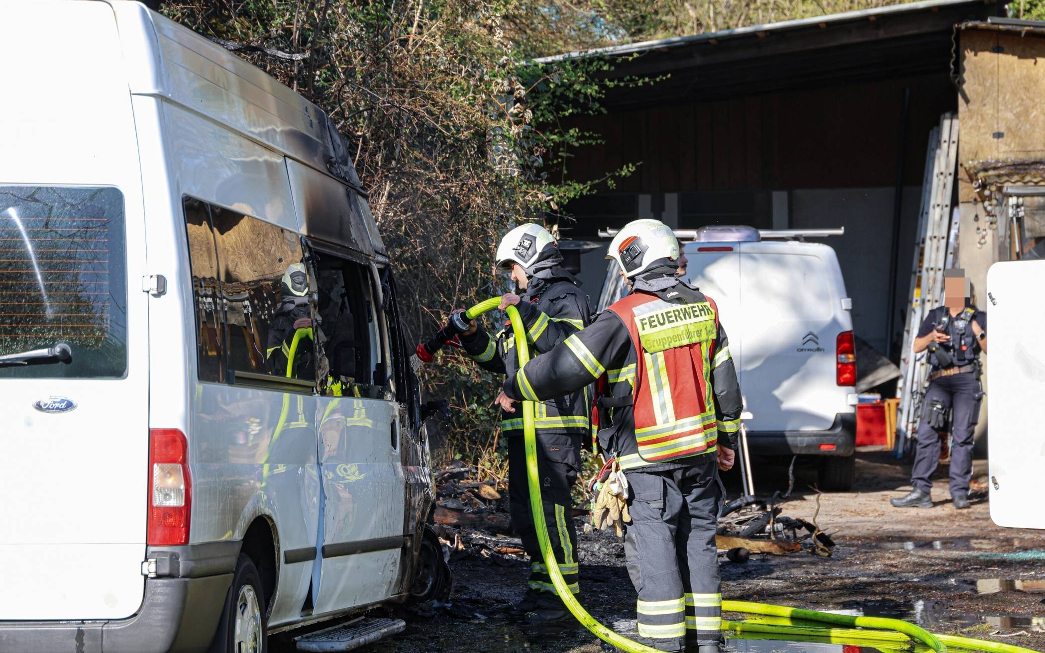 Brennendes Wohnmobil
