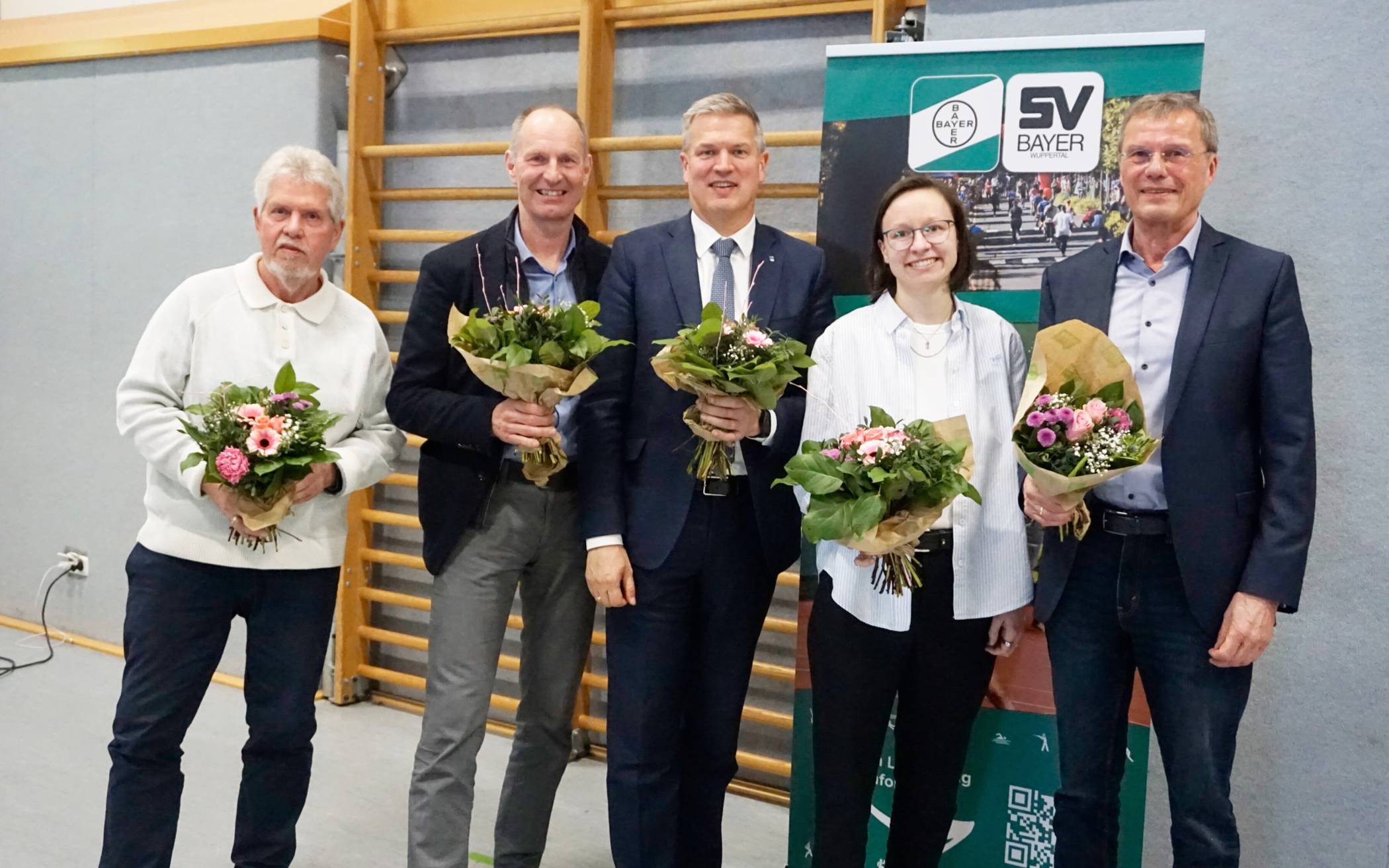 Der erweiterte Vorstand des SV Bayer Wuppertal.